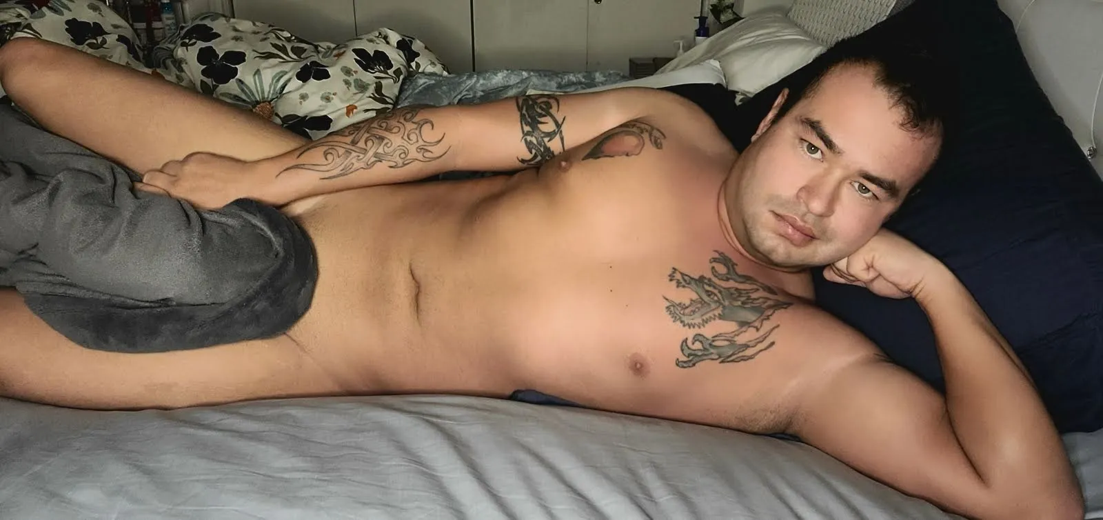 James lee OnlyFans header