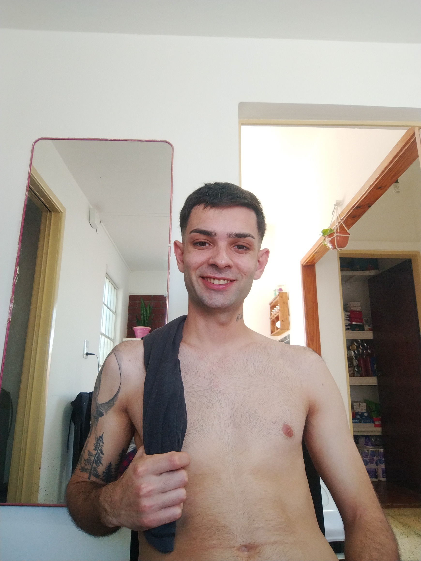 𝔽𝕒𝕟𝕔𝕪 𝕓𝕠𝕪 OnlyFans