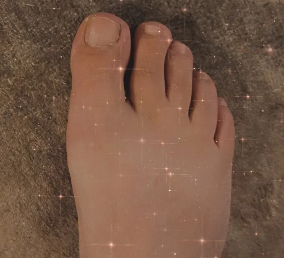 👣