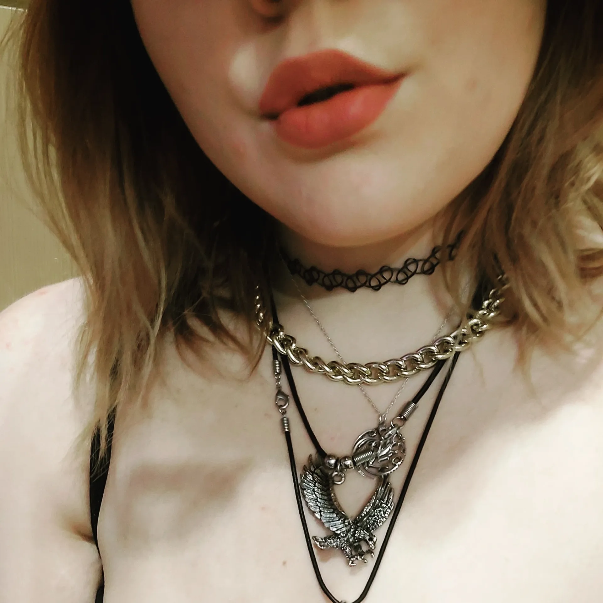 FancyHotLips OnlyFans header