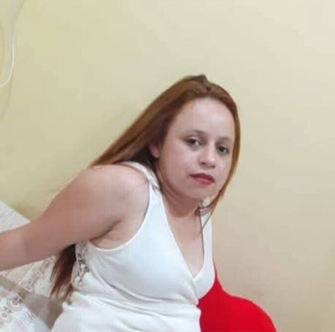 estefania OnlyFans header