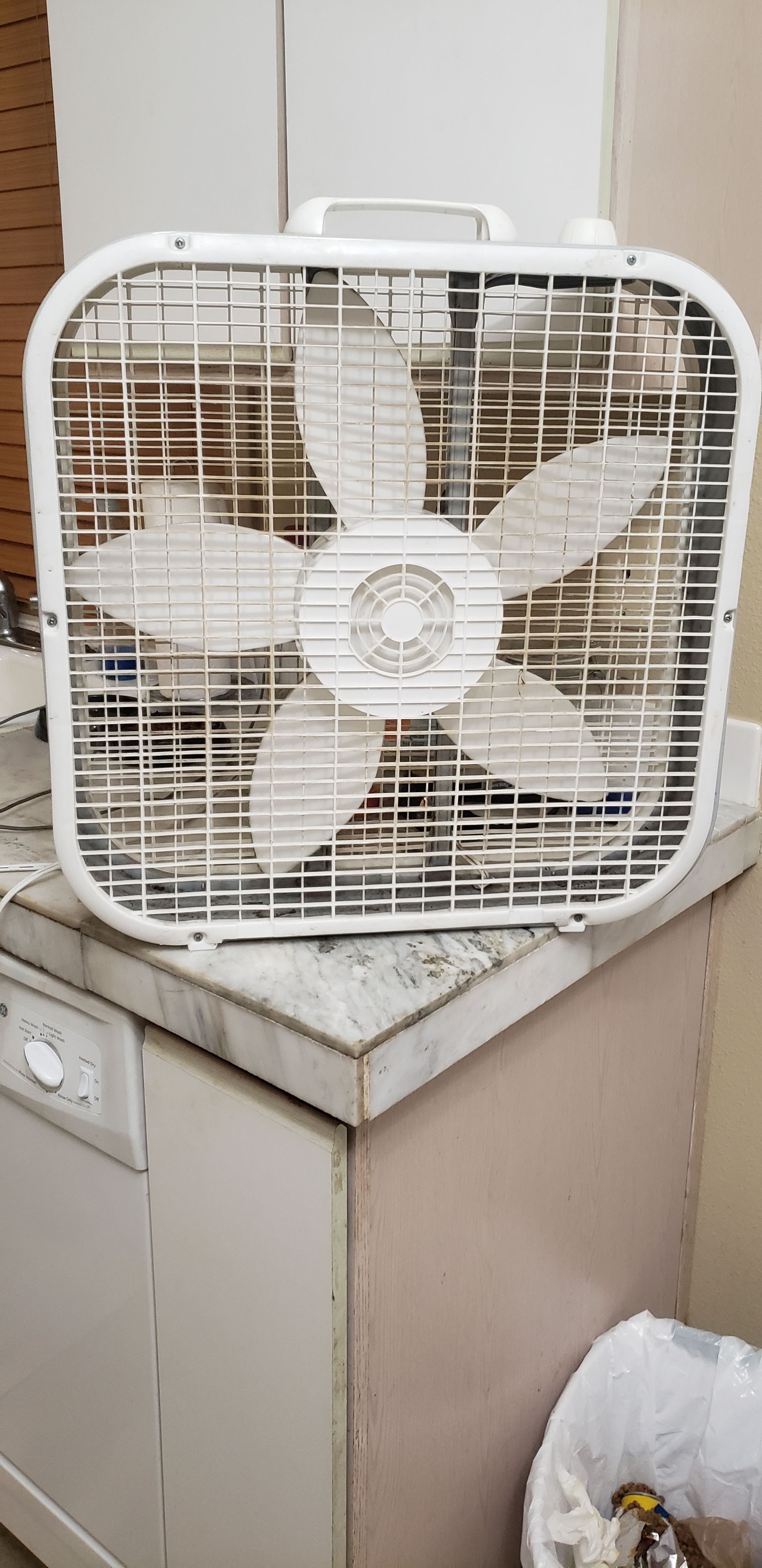 Fansonly_spinner OnlyFans header