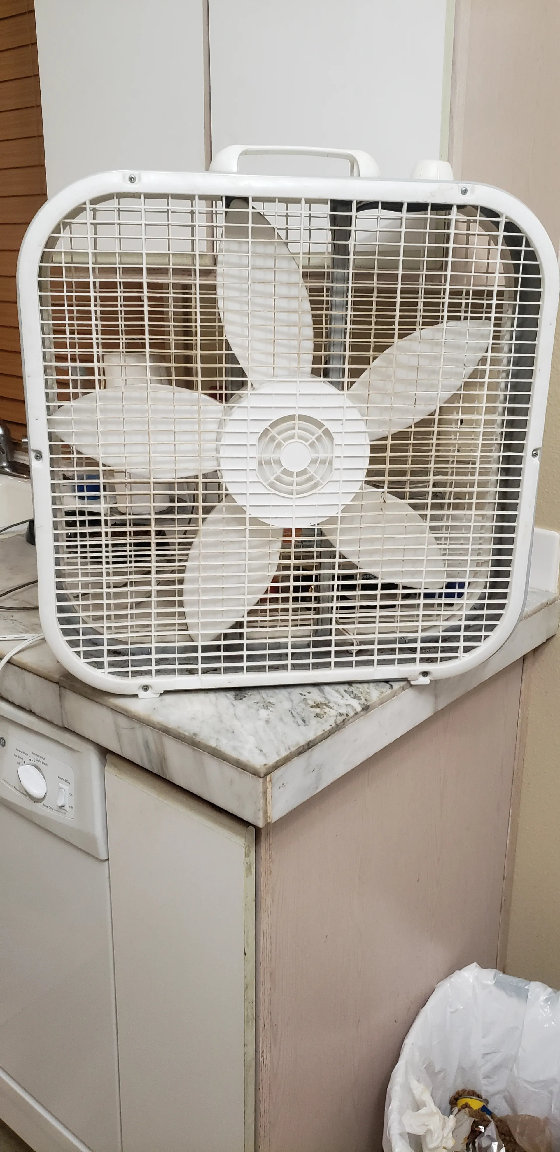 Fansonly_spinner OnlyFans header