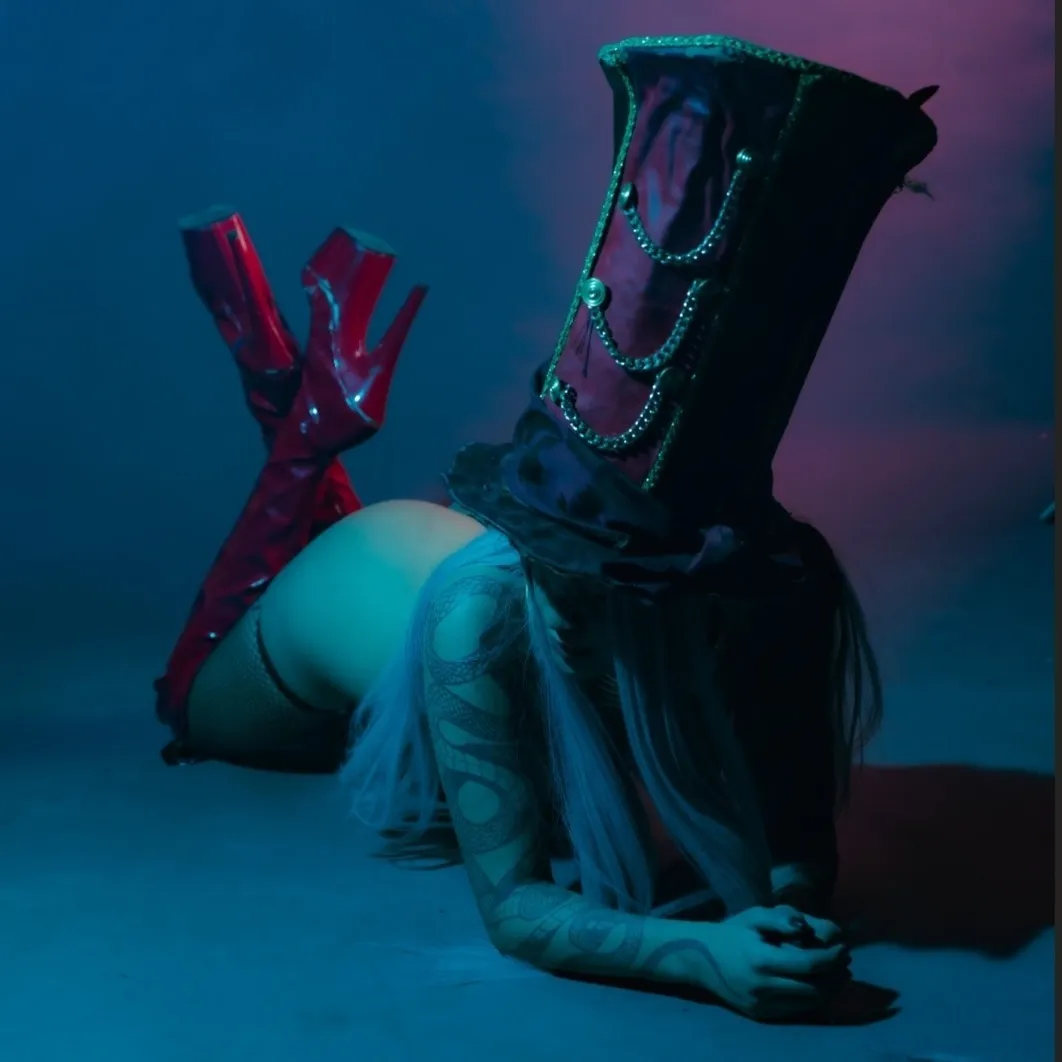 𝑭𝒂𝒓𝒂𝒉 𝑽𝒂𝒔𝒉𝒕𝒊 OnlyFans header