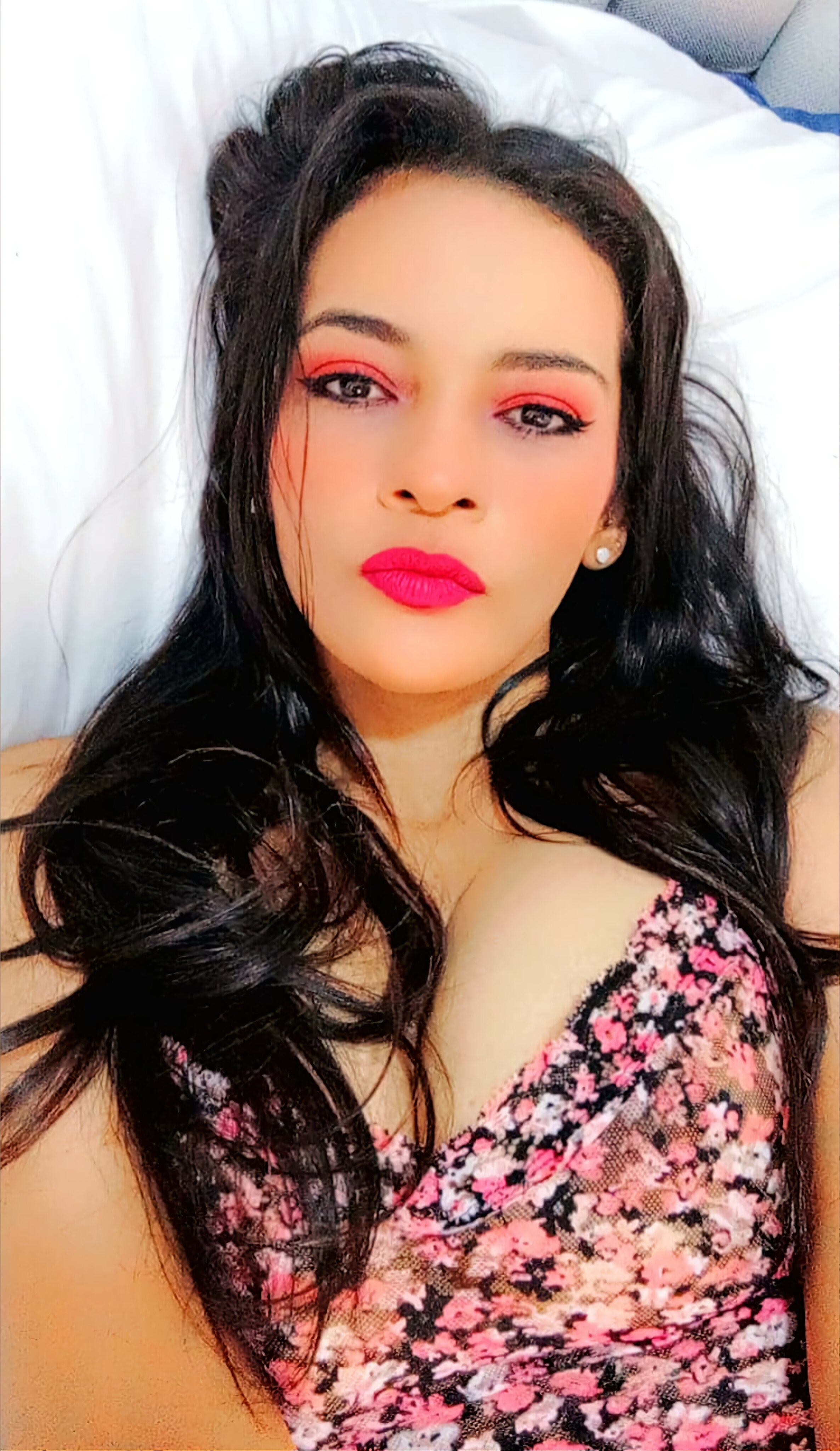 Fariana with my sexy girlfriends OnlyFans