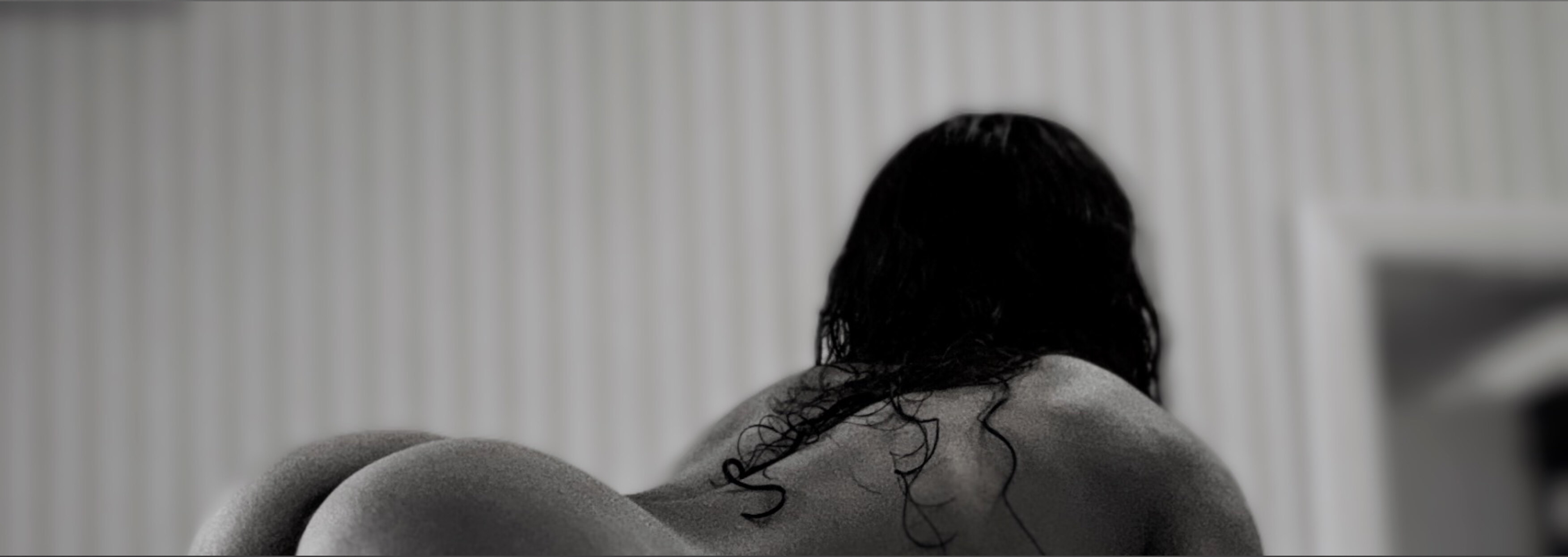 Farrah OnlyFans header