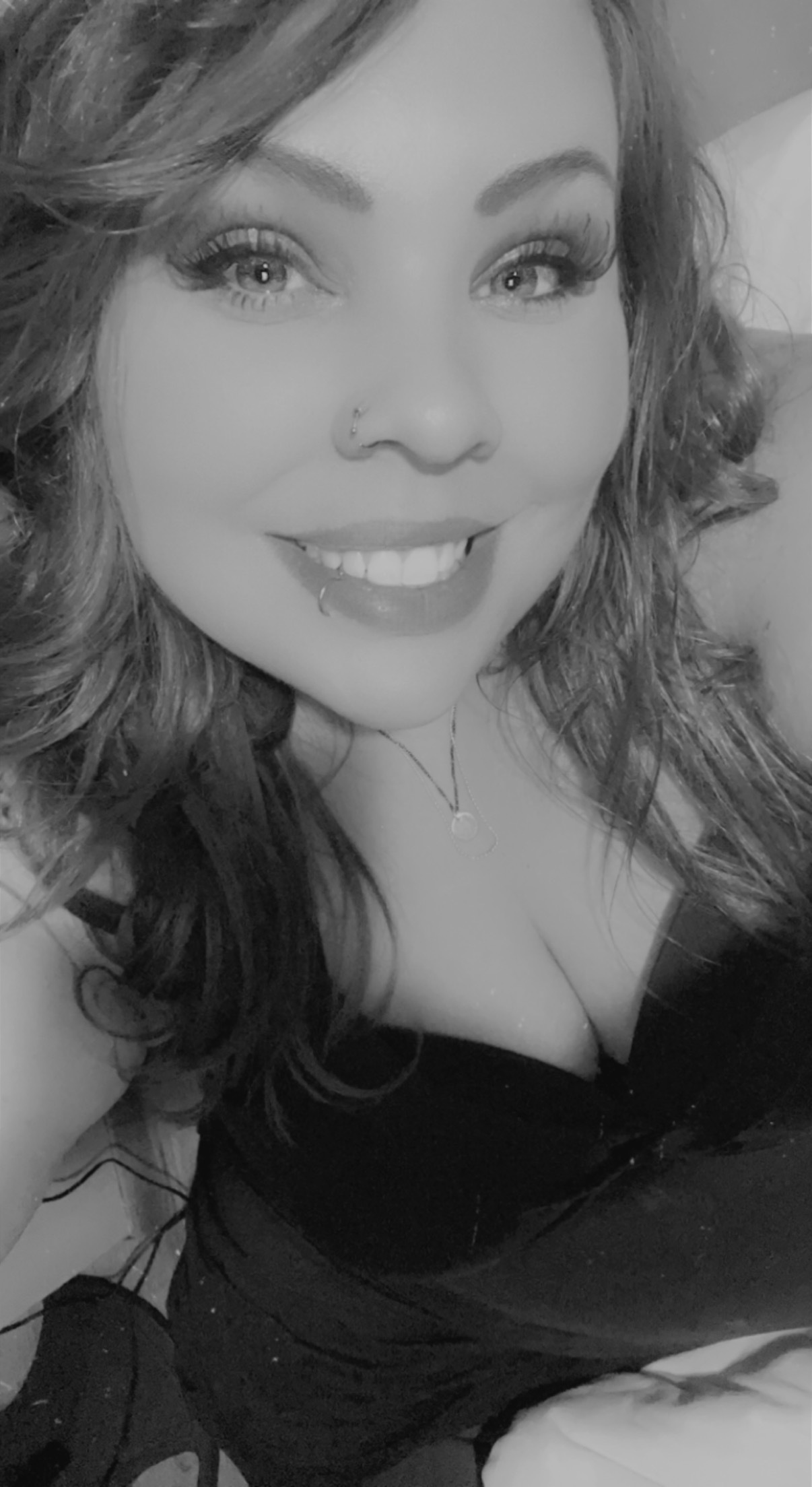 Fatcurves28 OnlyFans header