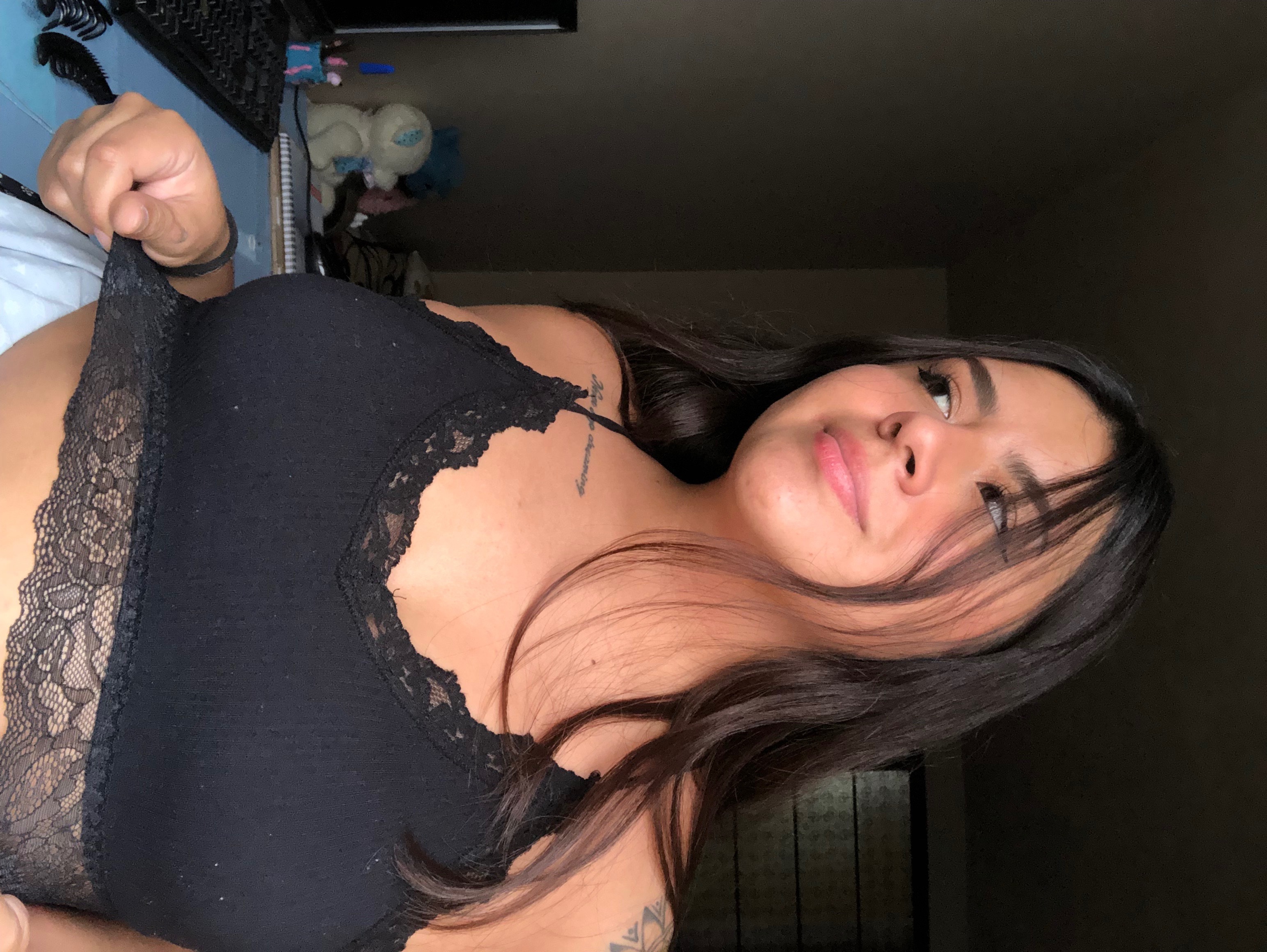 Fatima Pineda OnlyFans