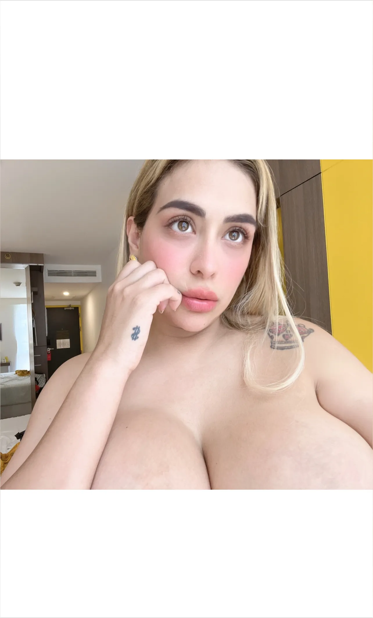 Fatima segovia VIP OnlyFans header