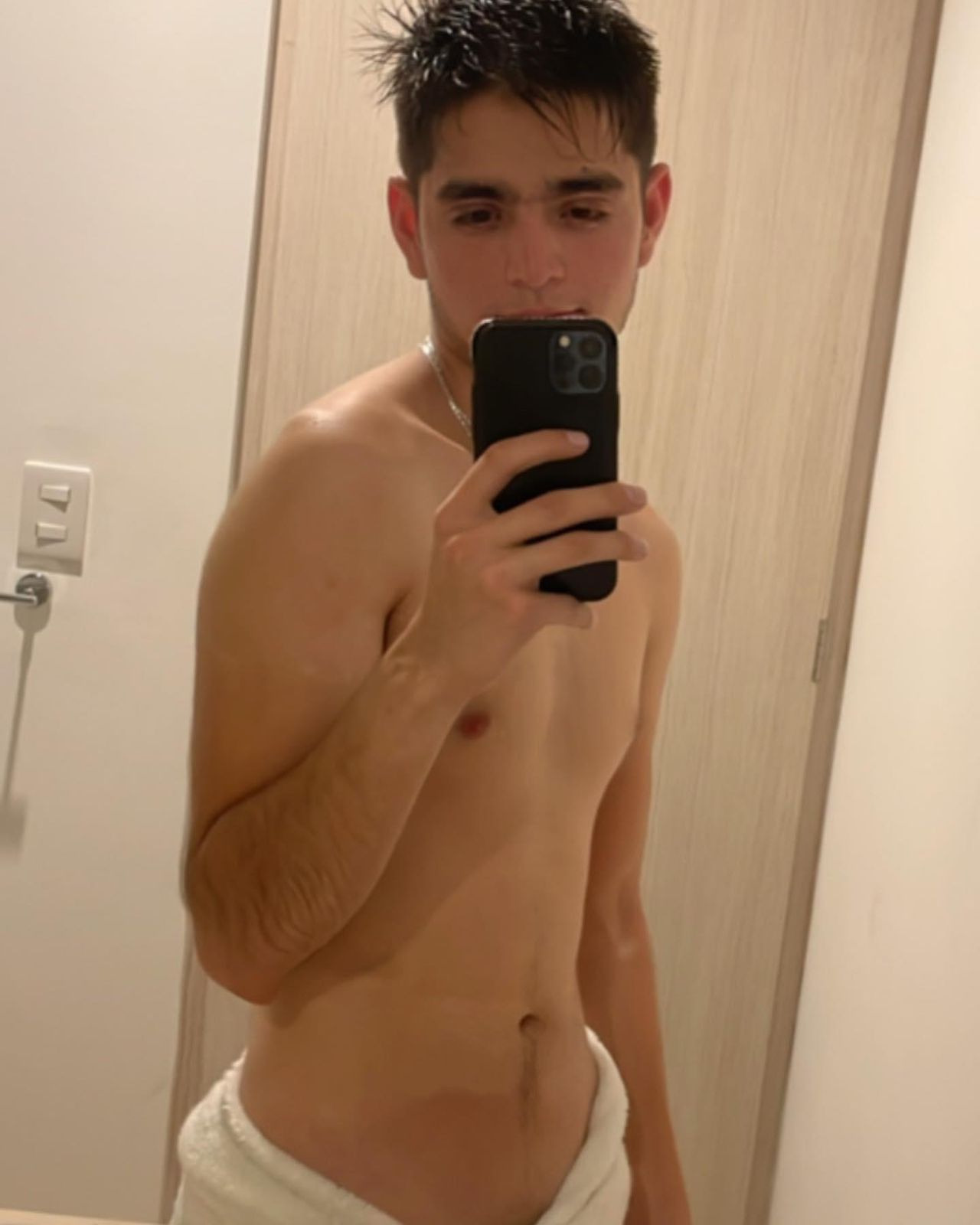 Favee OnlyFans header