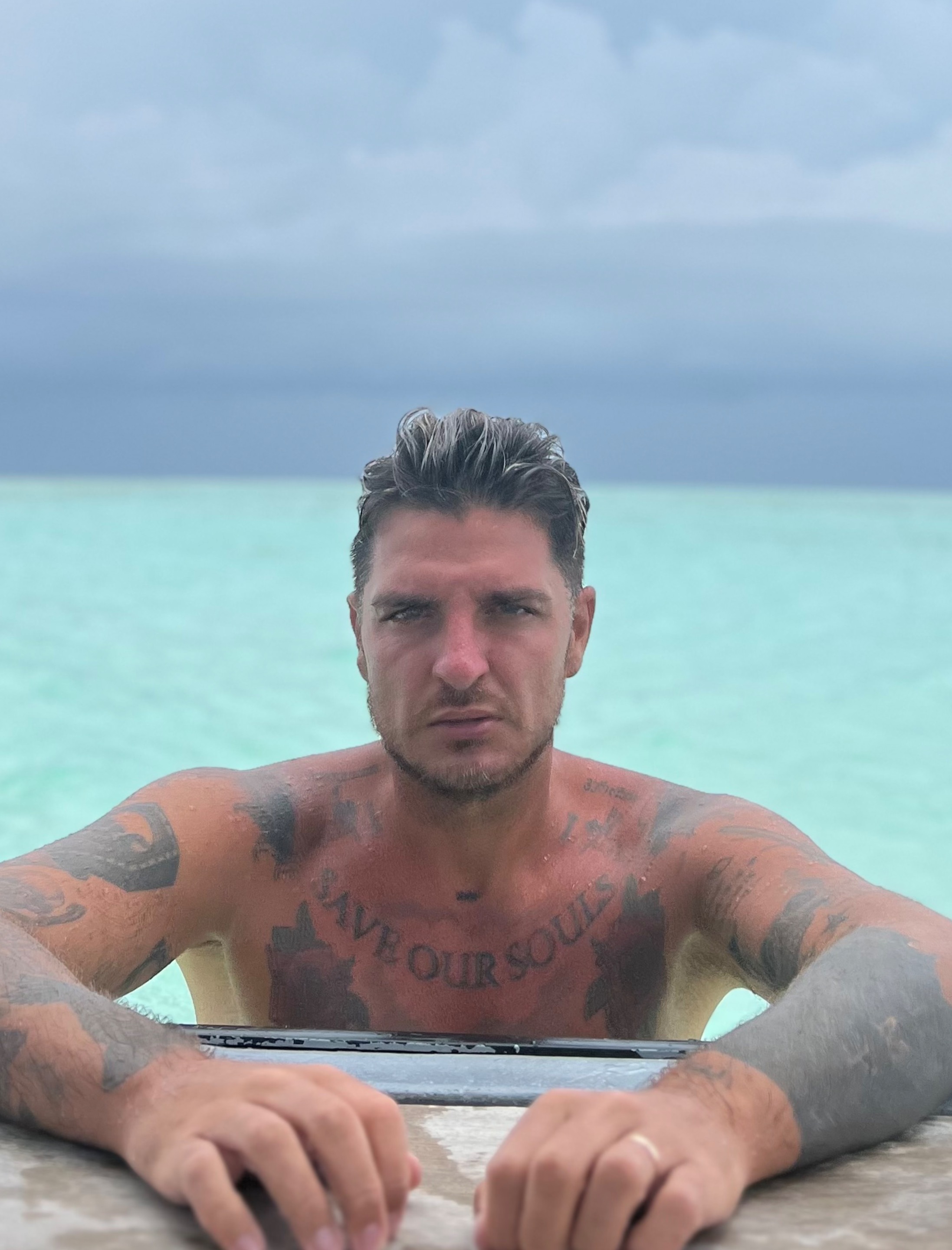 Luigi Mario Favoloso free Account OnlyFans header