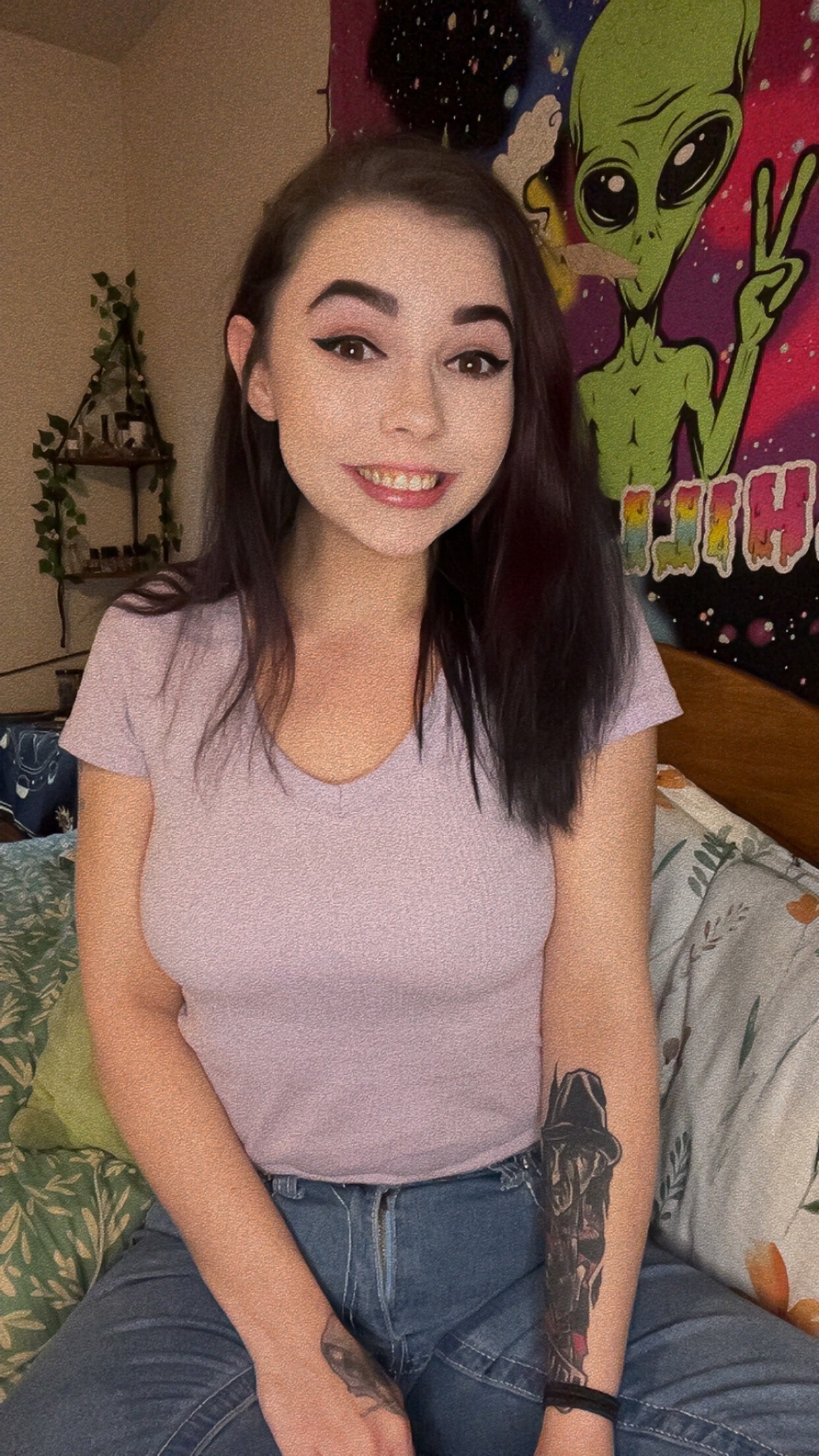 Your_Favorite_Internet_Harlot