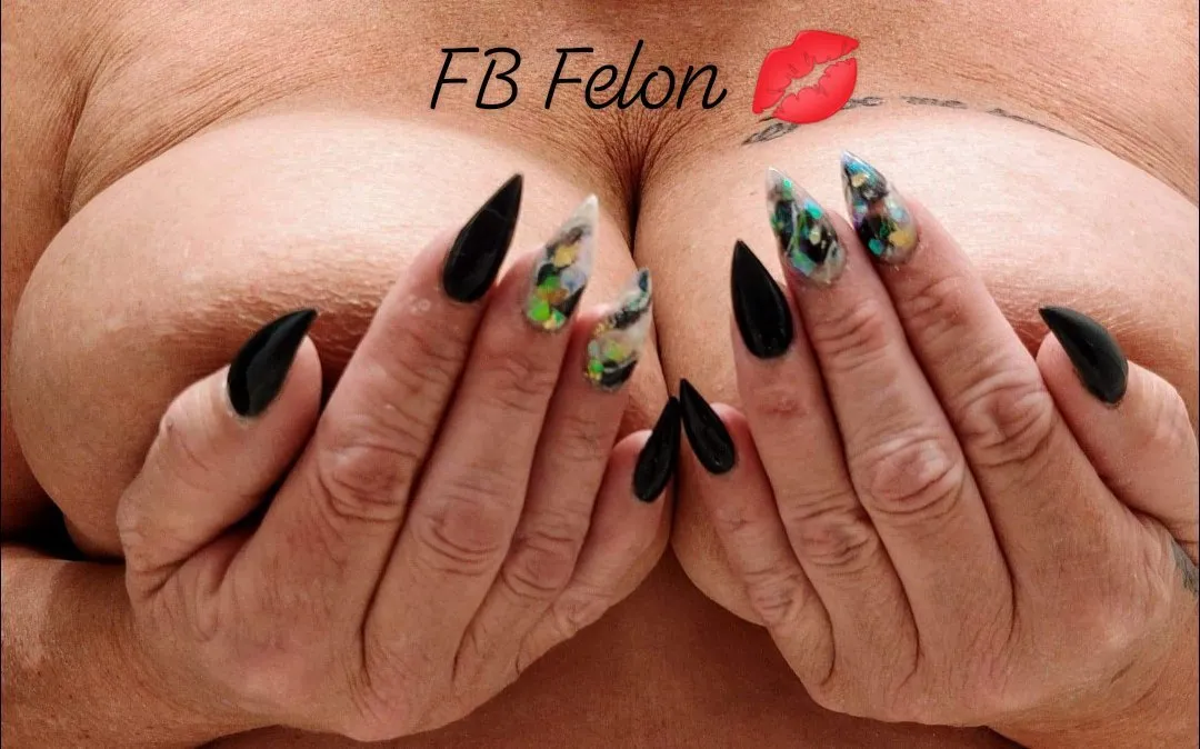 FB Felon 💋
