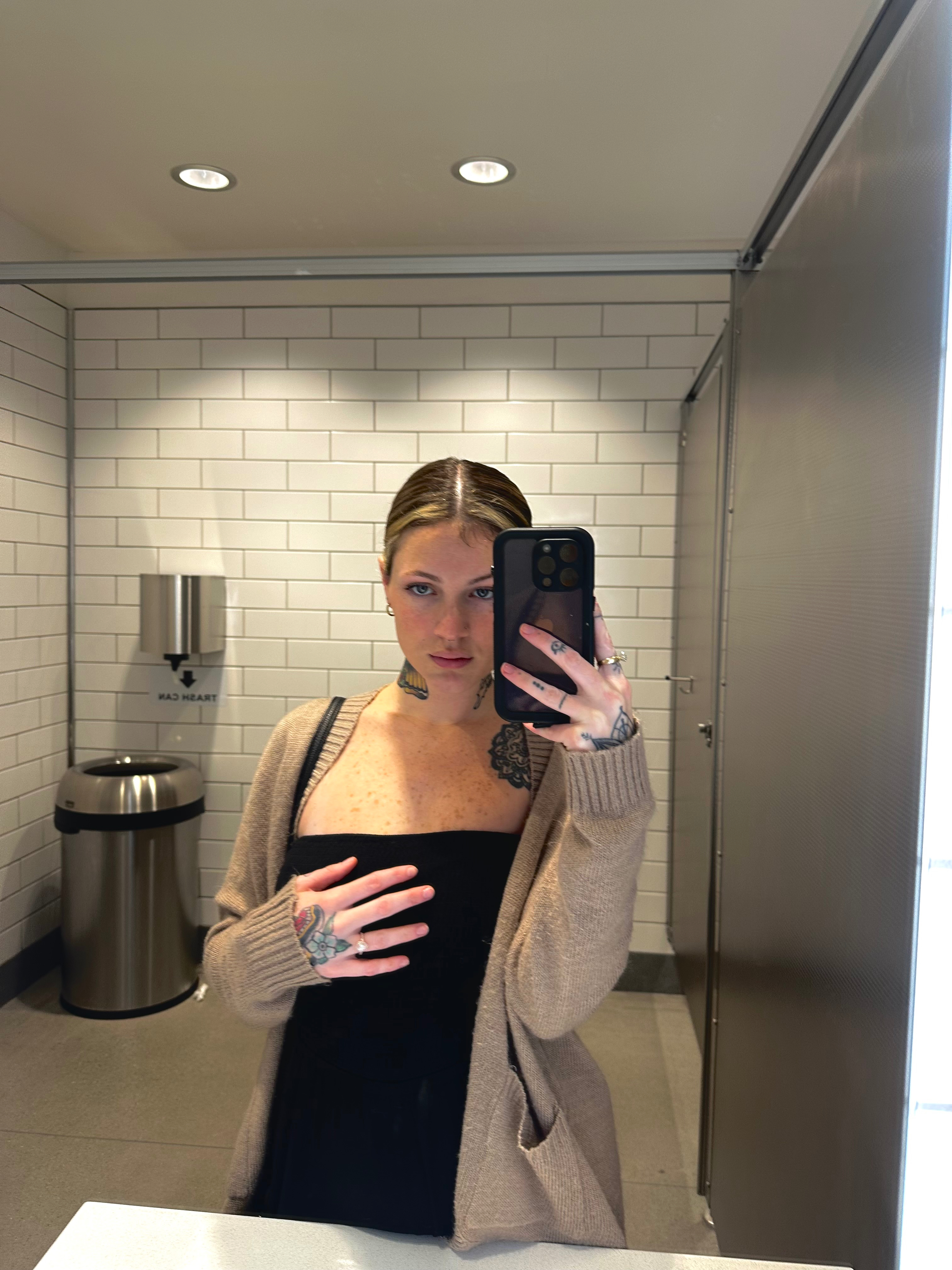 FreckledCubanBabe OnlyFans