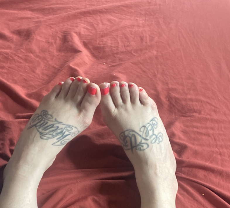 sweet feet OnlyFans