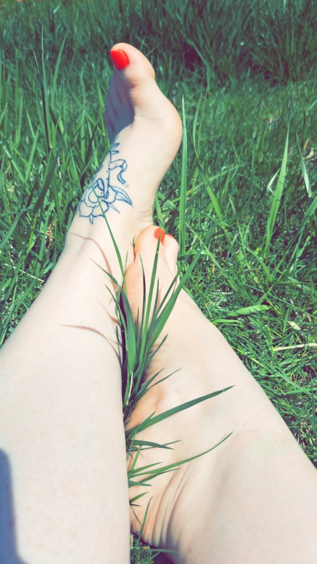 Feeetiess OnlyFans header