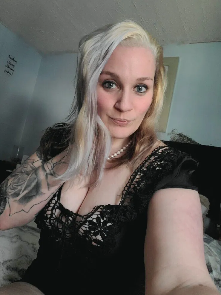 ~•°• Kalley •°•~