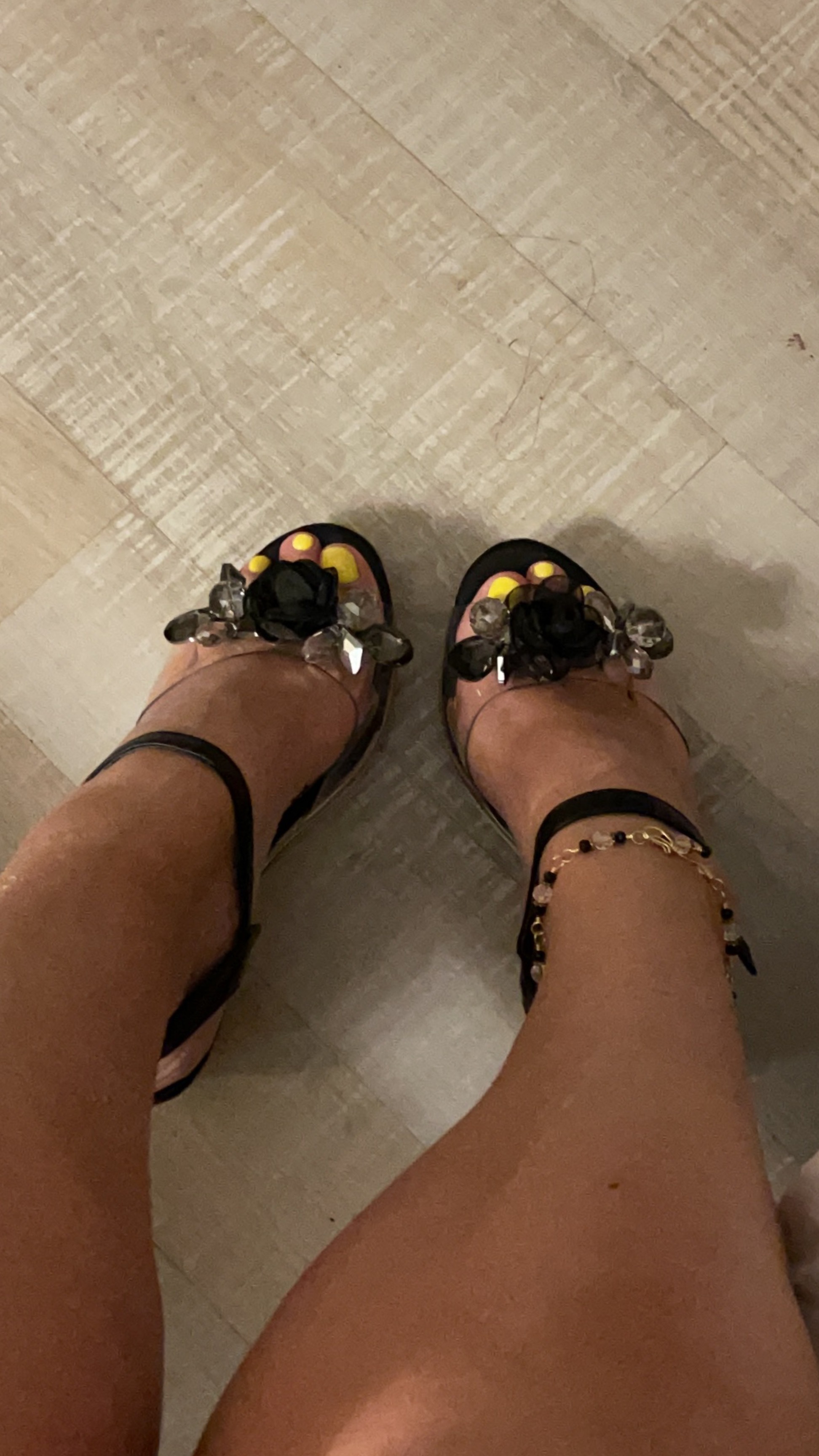 Laura-J OnlyFans header