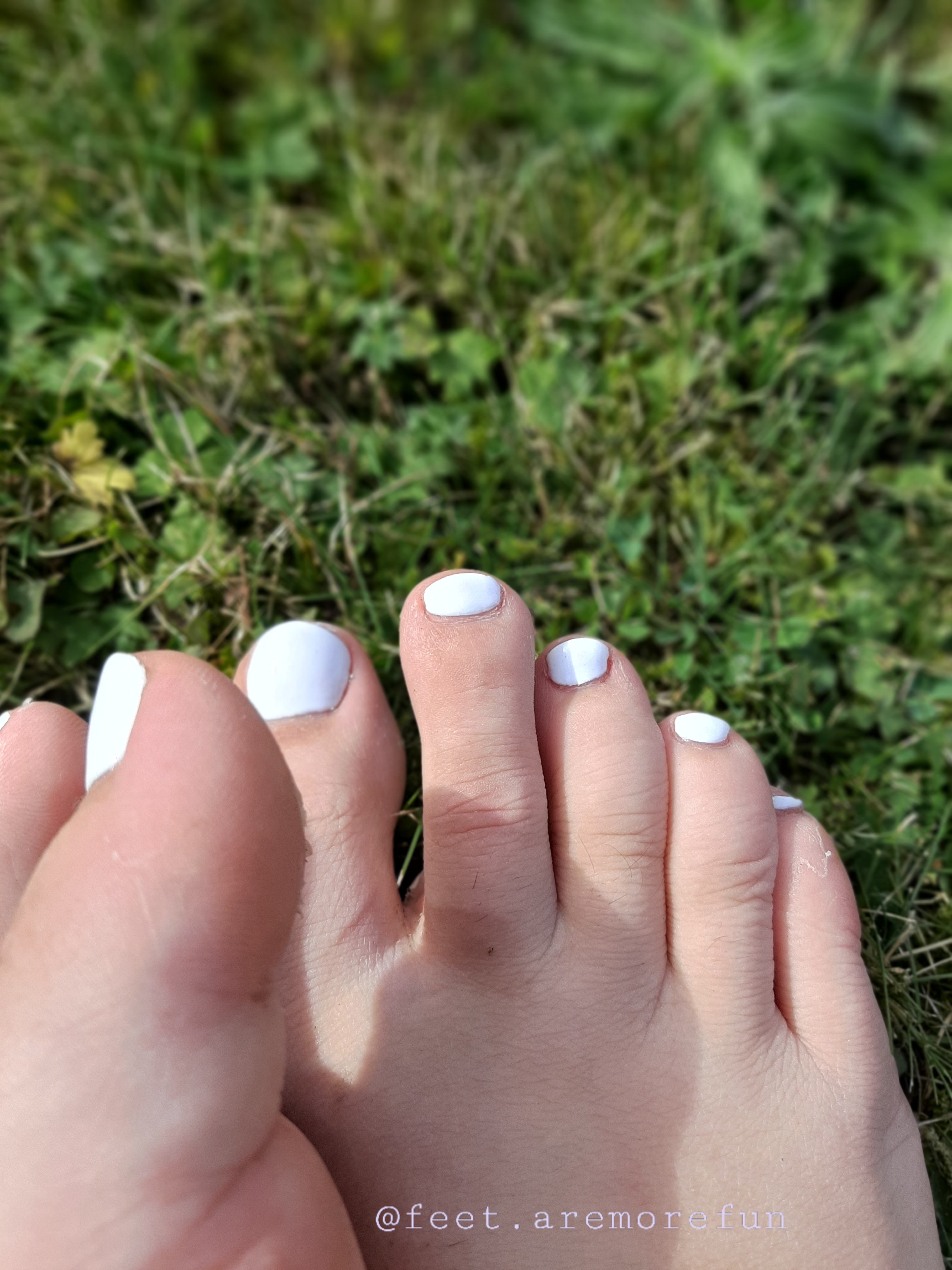 FeetFeetFeet OnlyFans
