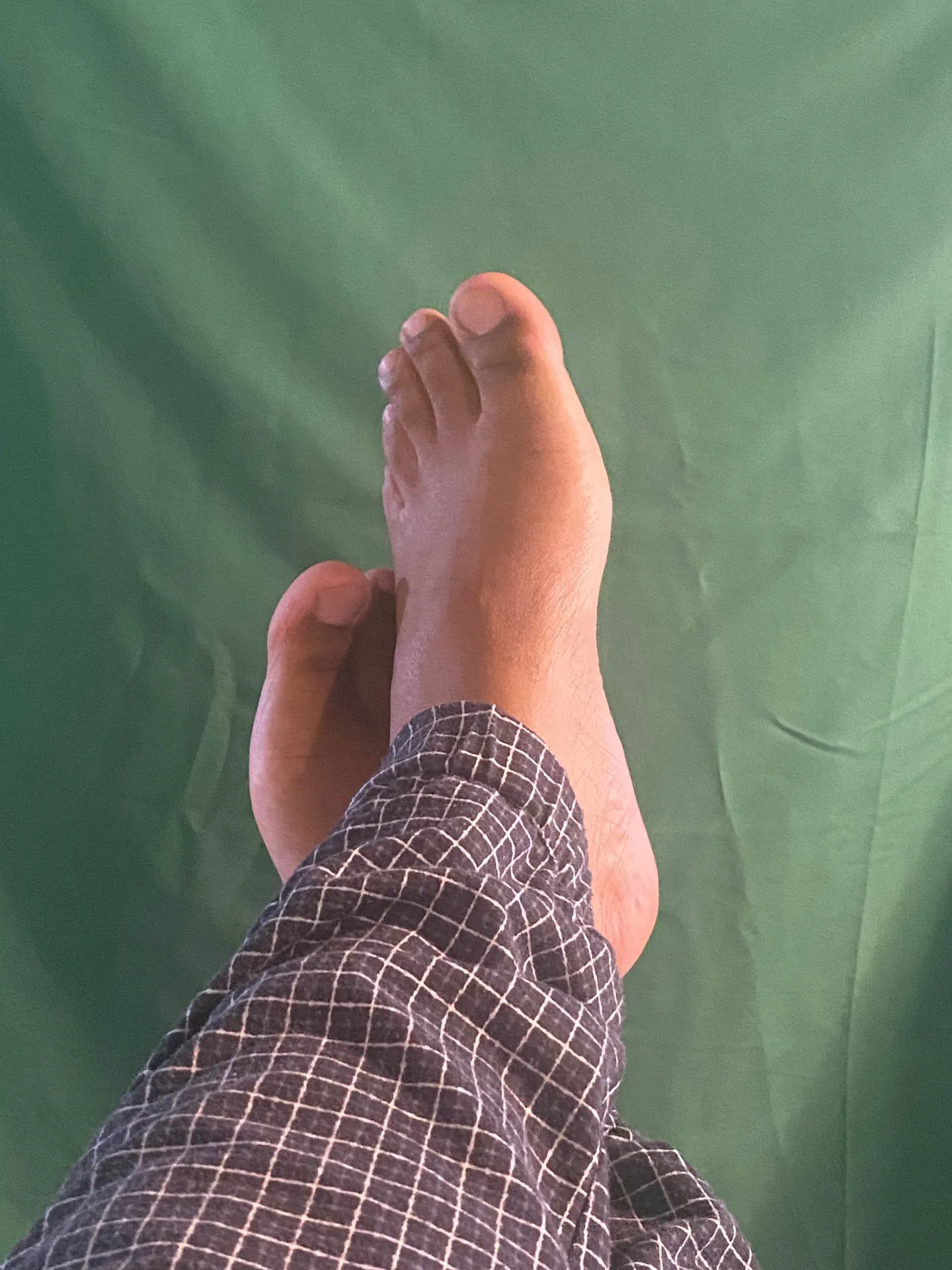 Feet.boi5