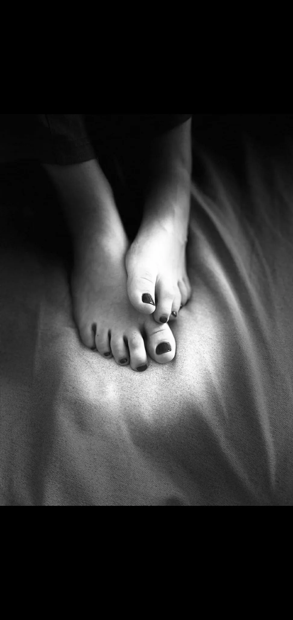 Feetish cover