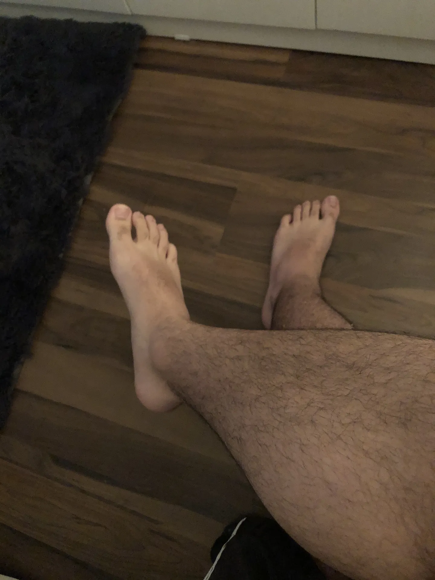 Luis Feet