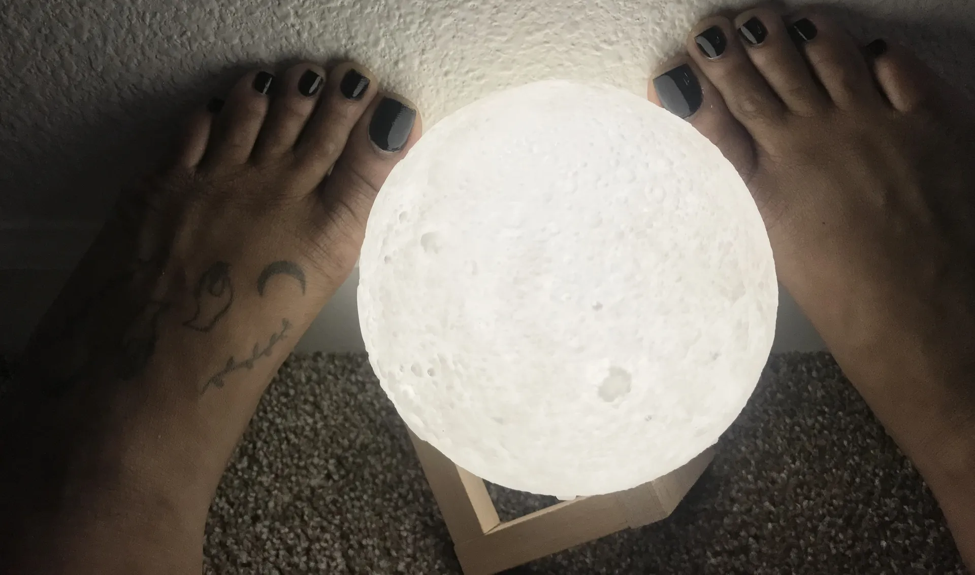 Fantasy feet OnlyFans header