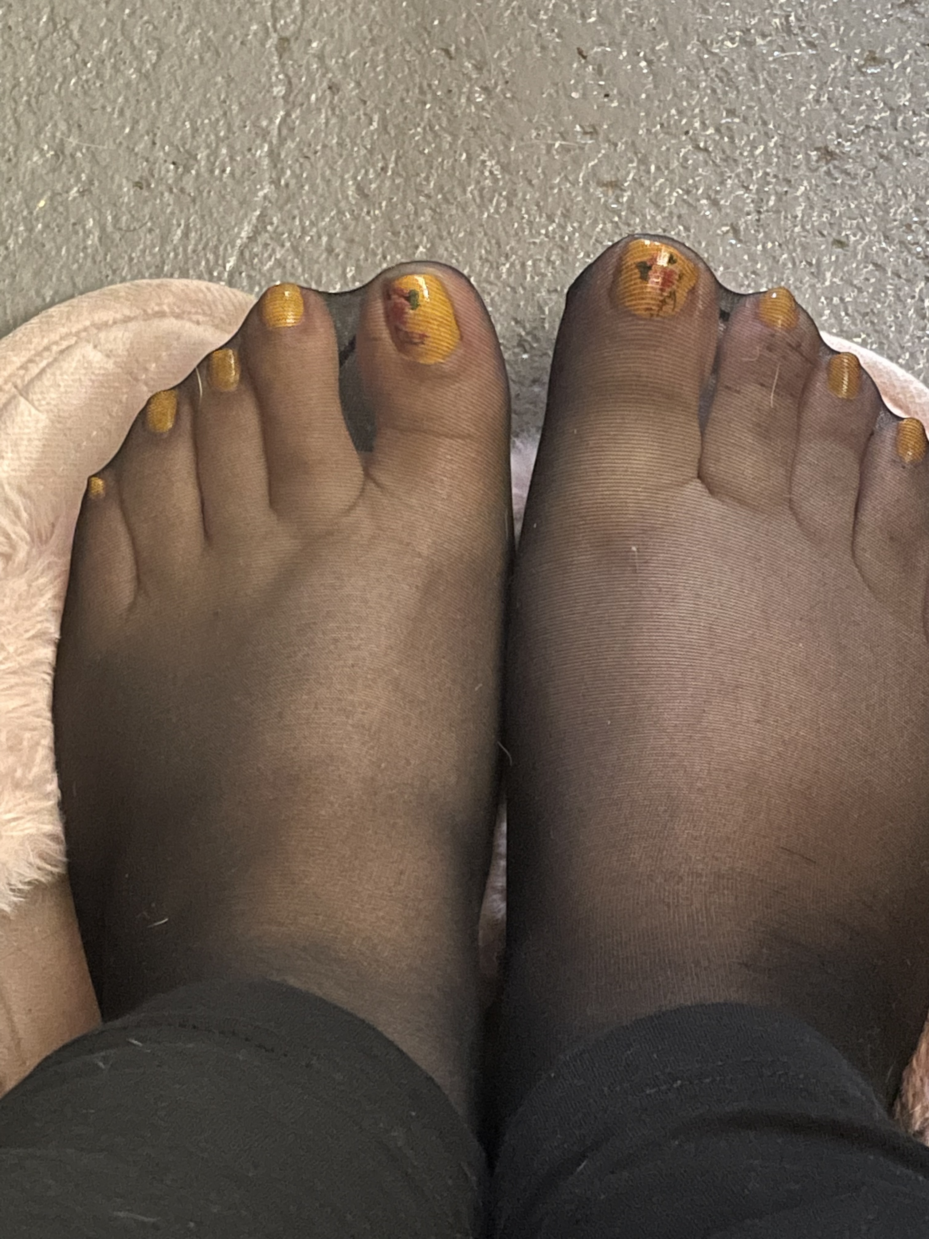 Feet 4 You OnlyFans
