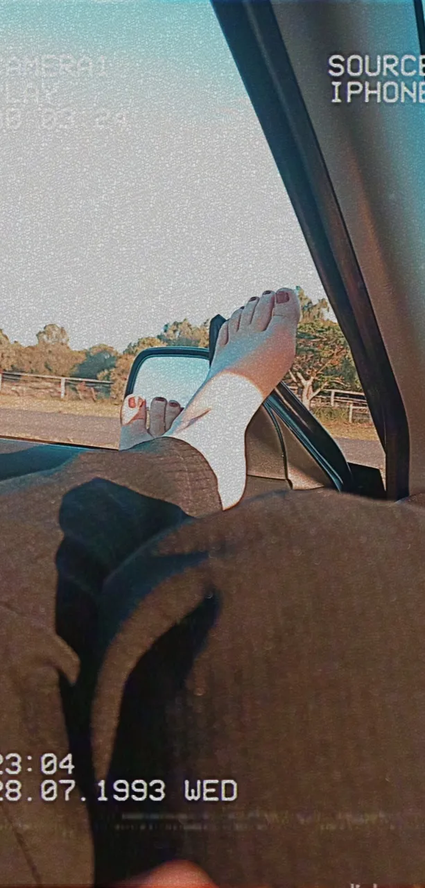 Katie's Feet 4 you OnlyFans header