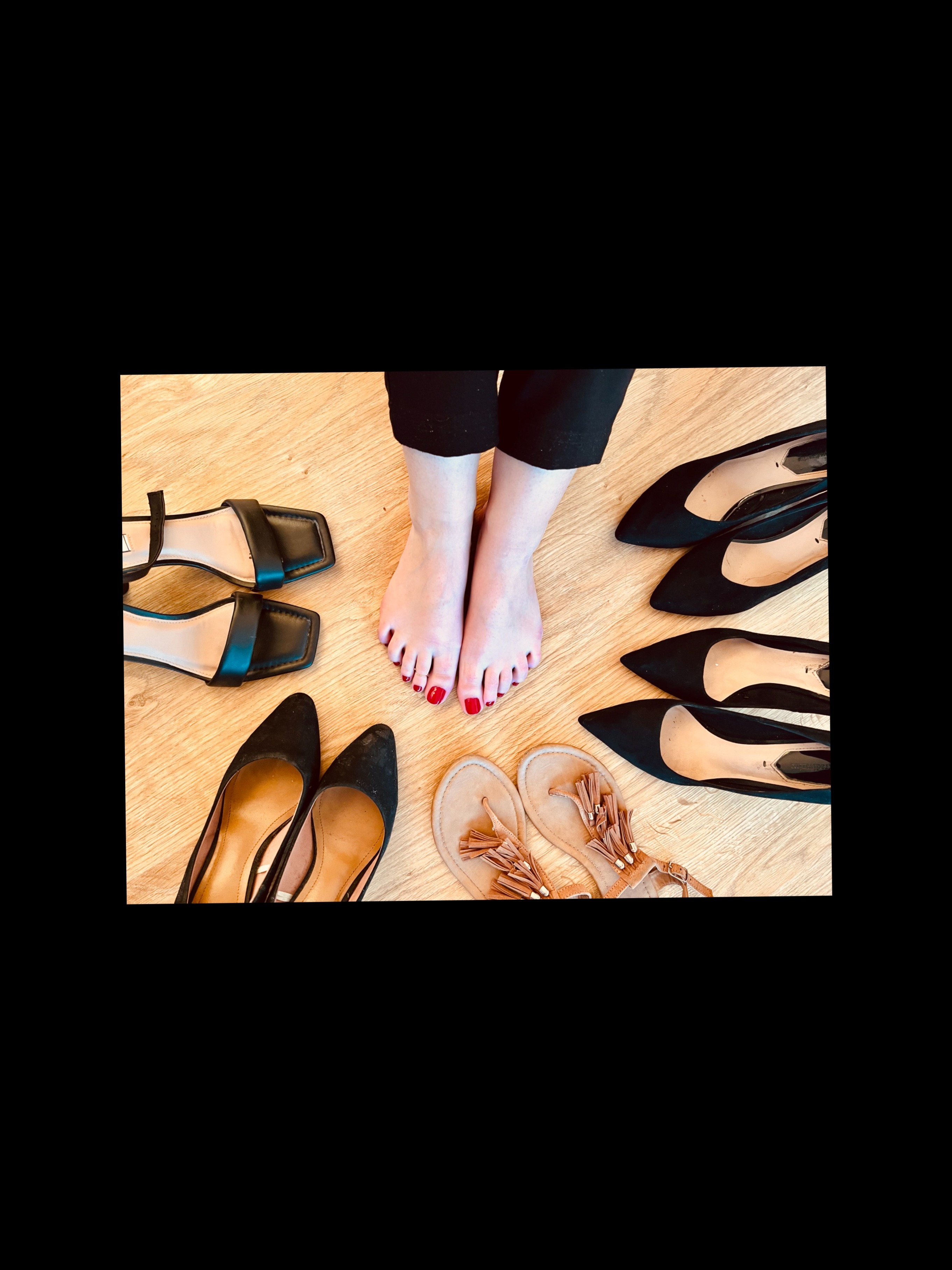 feet_from_paris OnlyFans header