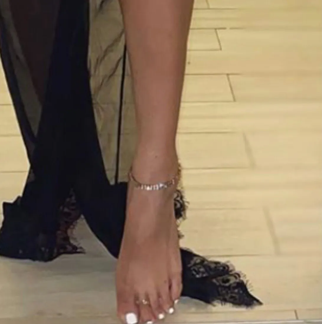 Solykia tippy toes OnlyFans header