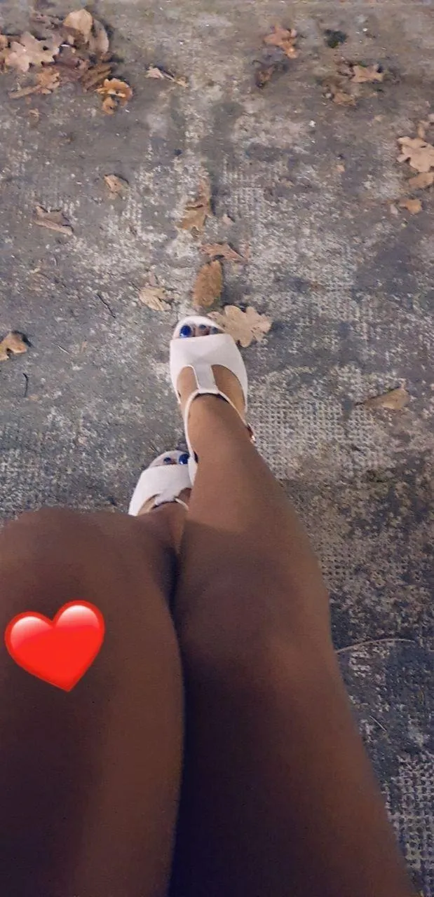 Mamisss OnlyFans header