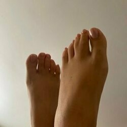 Feet Around The Corner OnlyFans