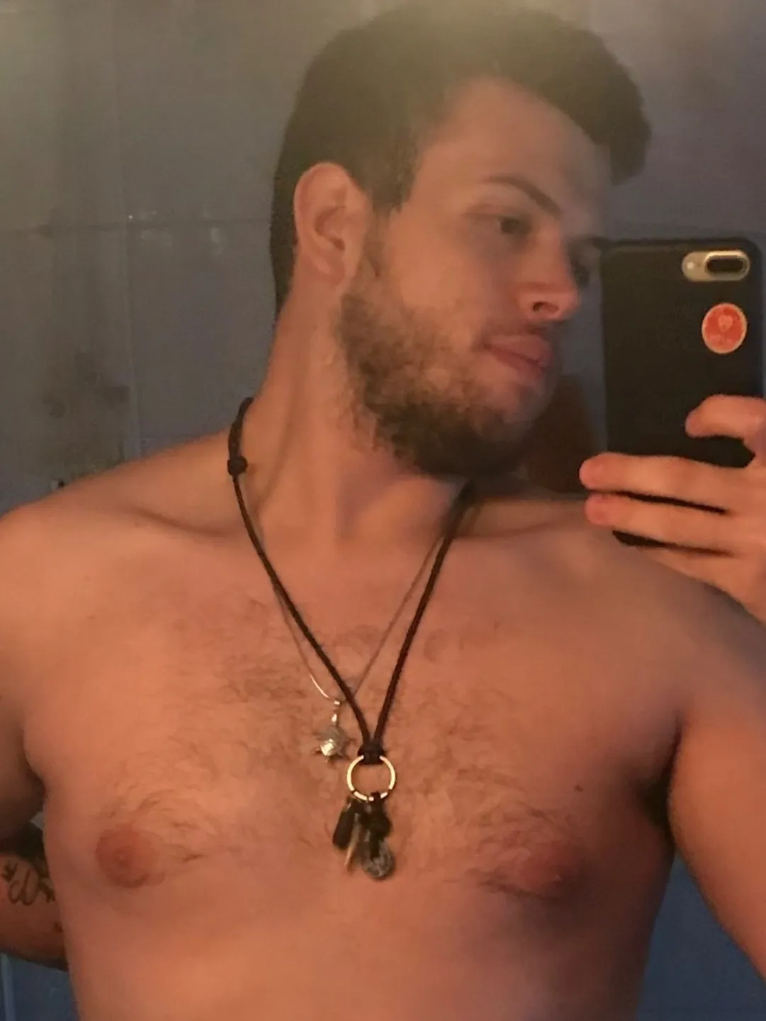 Bi feet master😜🔥