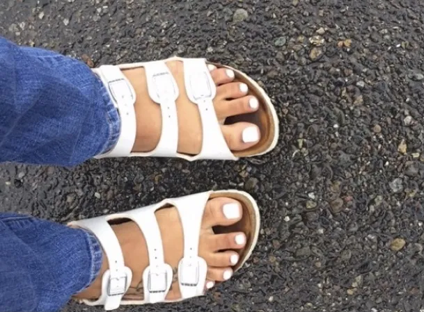 Cute feet OnlyFans header