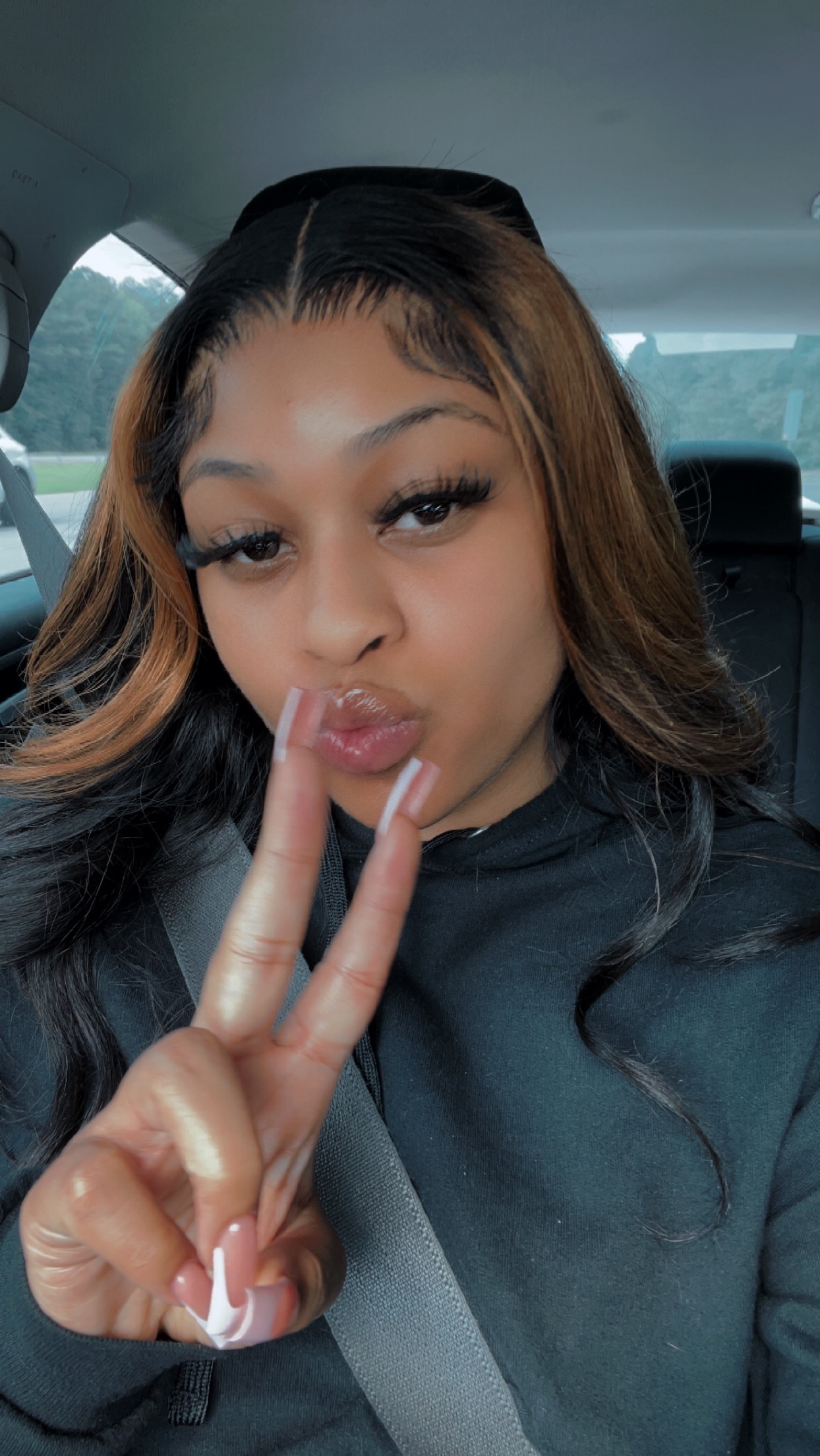 Here to make you 🥜💦 with my footsies OnlyFans