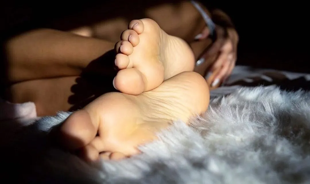 Sexy feet OnlyFans header