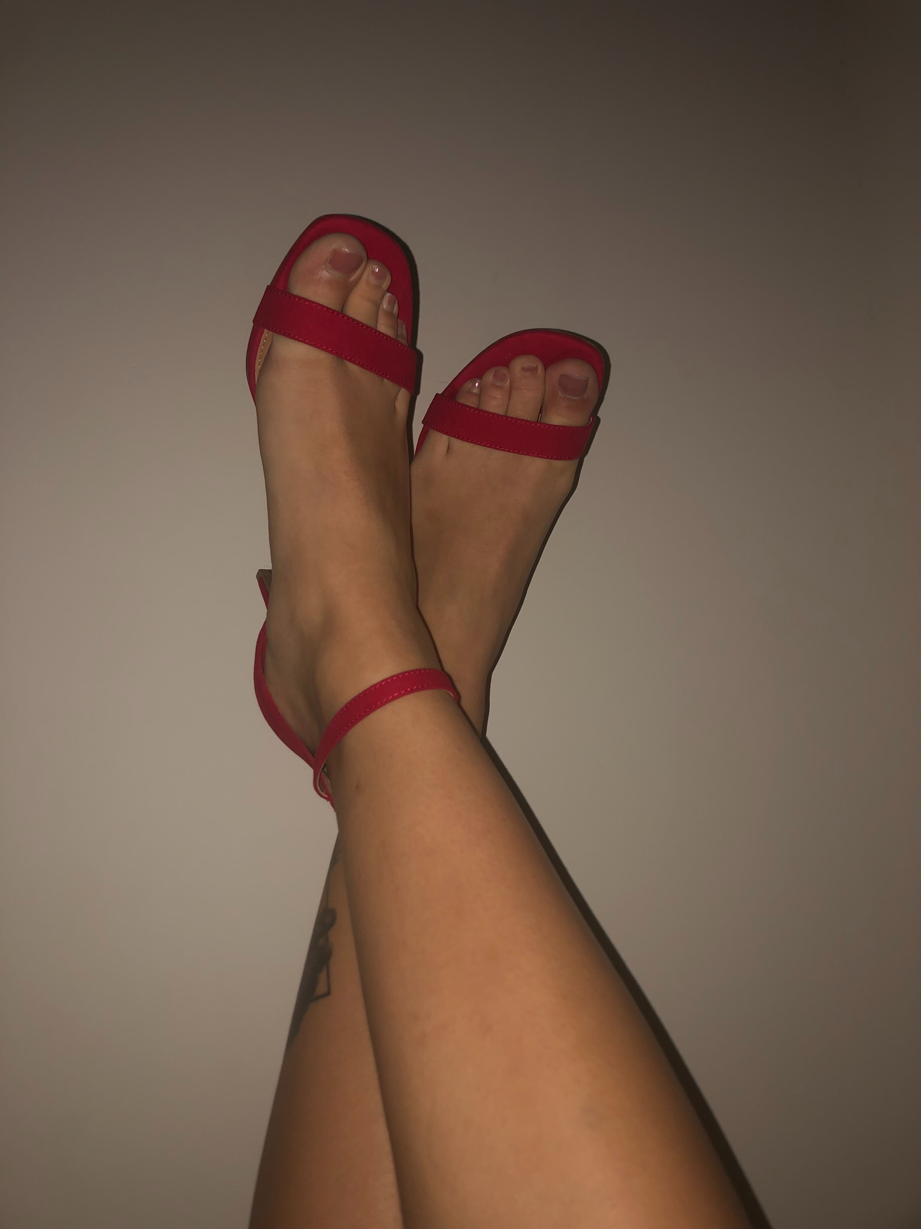 BigFeetBigTitties OnlyFans