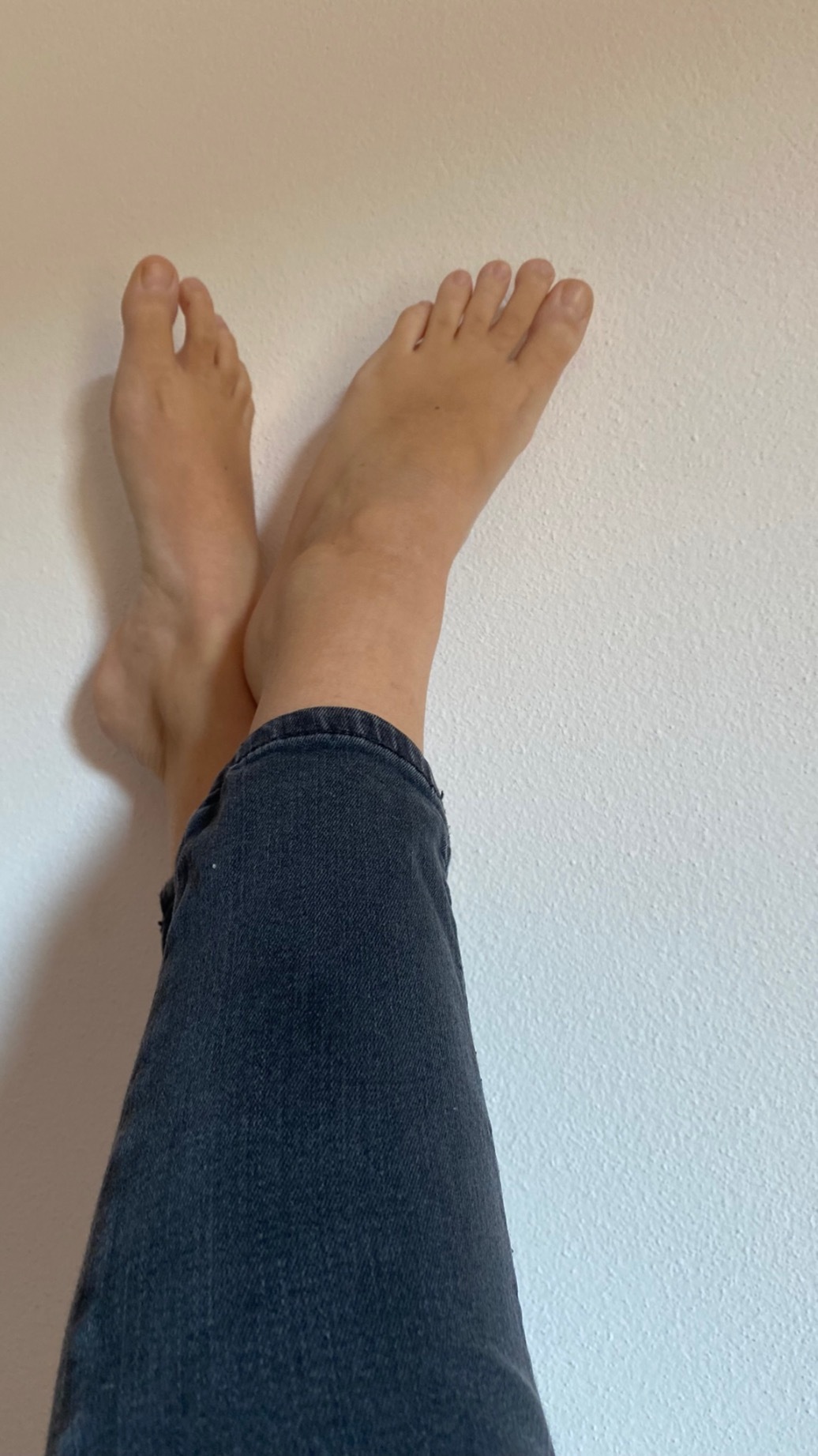FeetFragolina OnlyFans