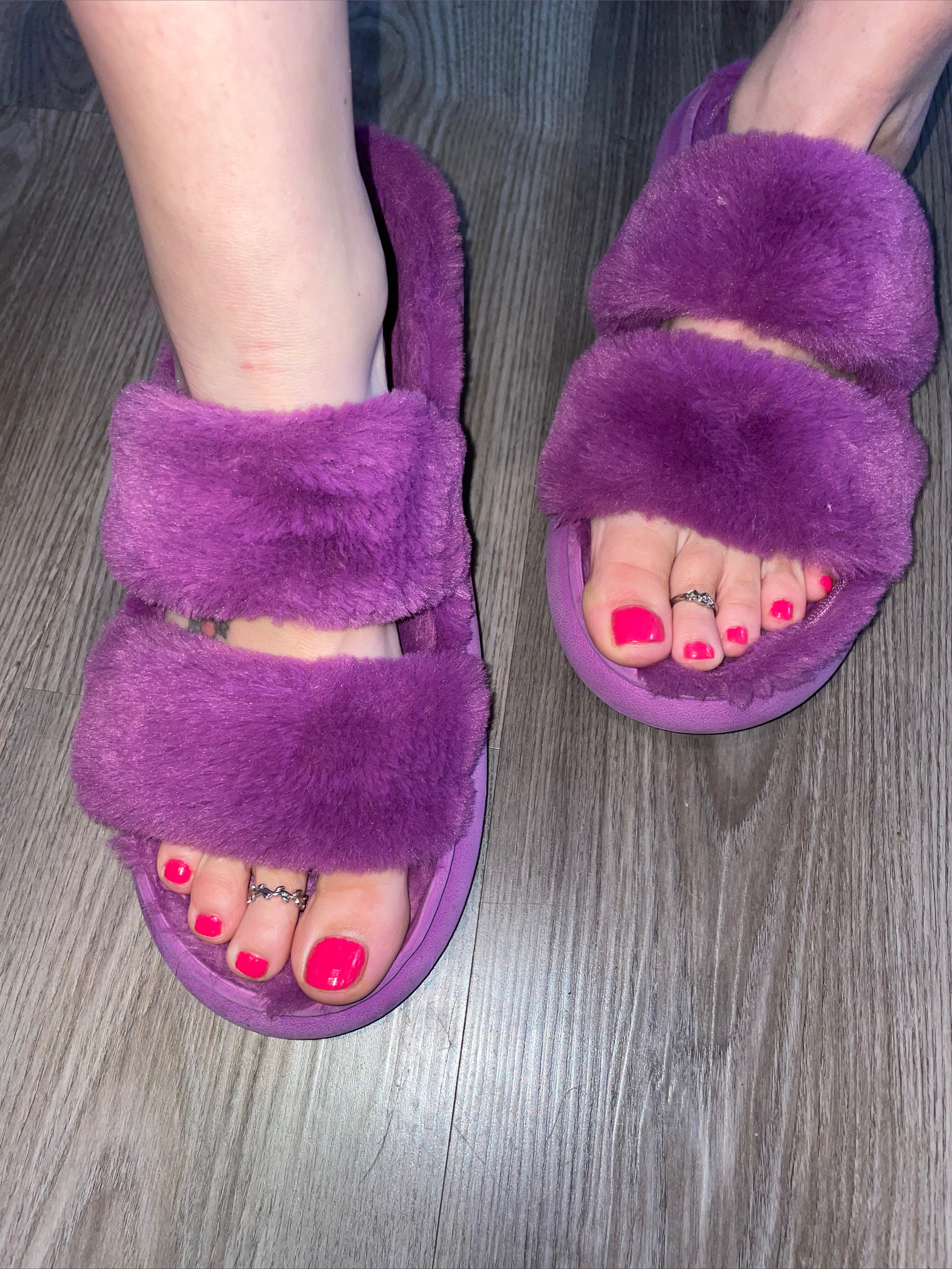 Feet Freak Galore OnlyFans