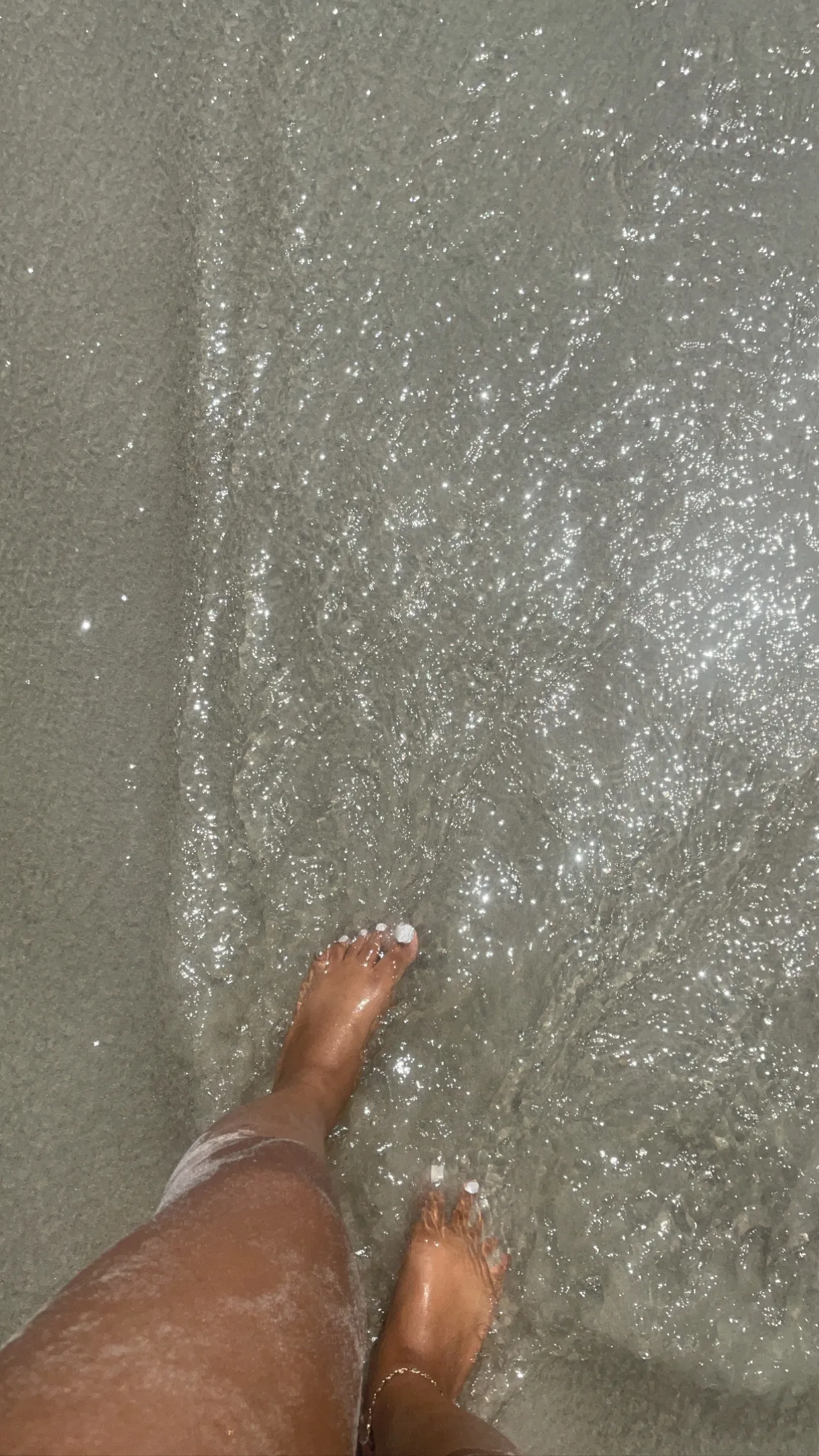 Feet Gal cover
