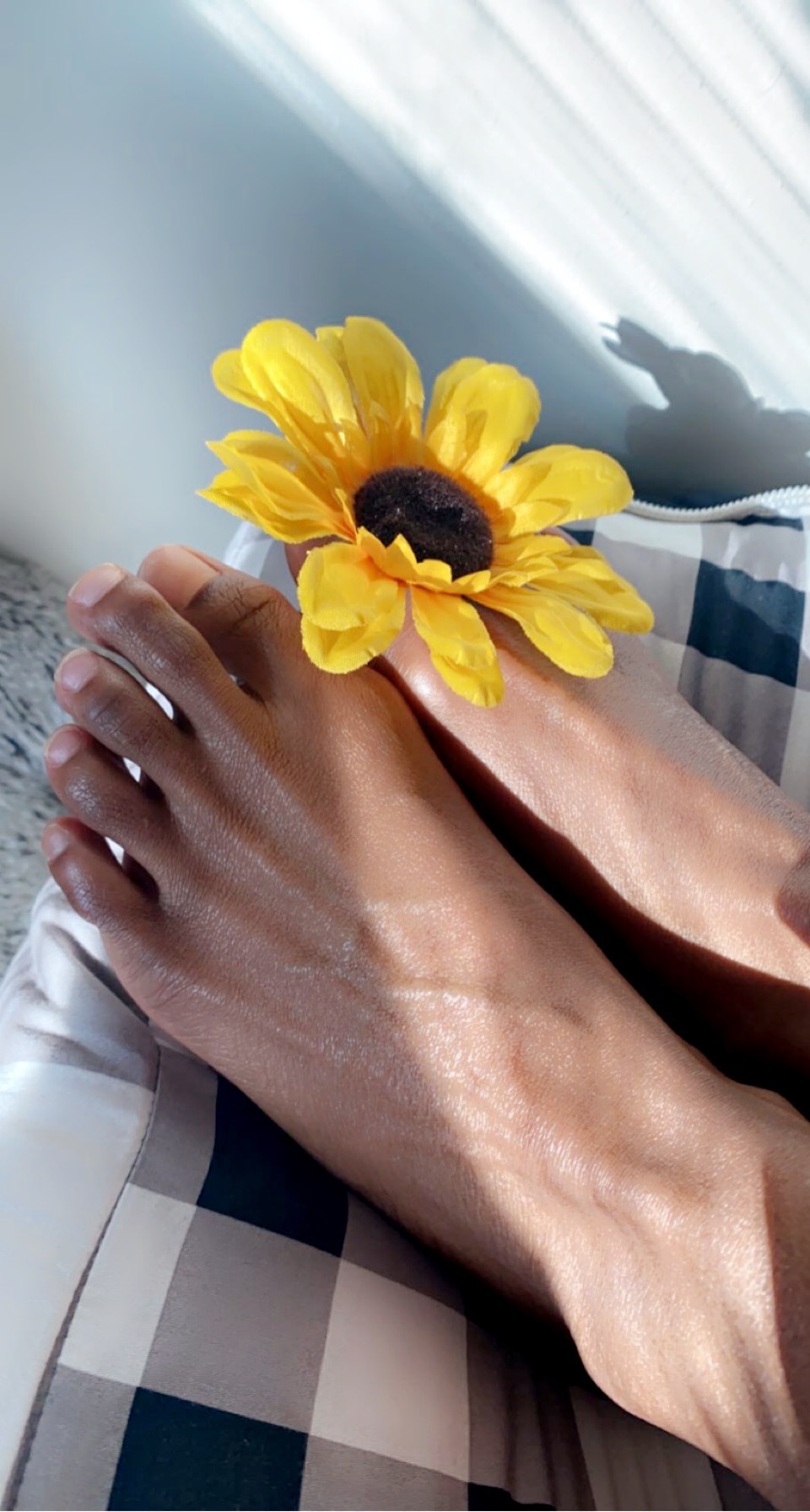 FeetGlow 👣 OnlyFans