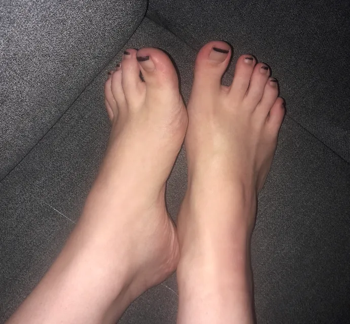 FeetLexie98
