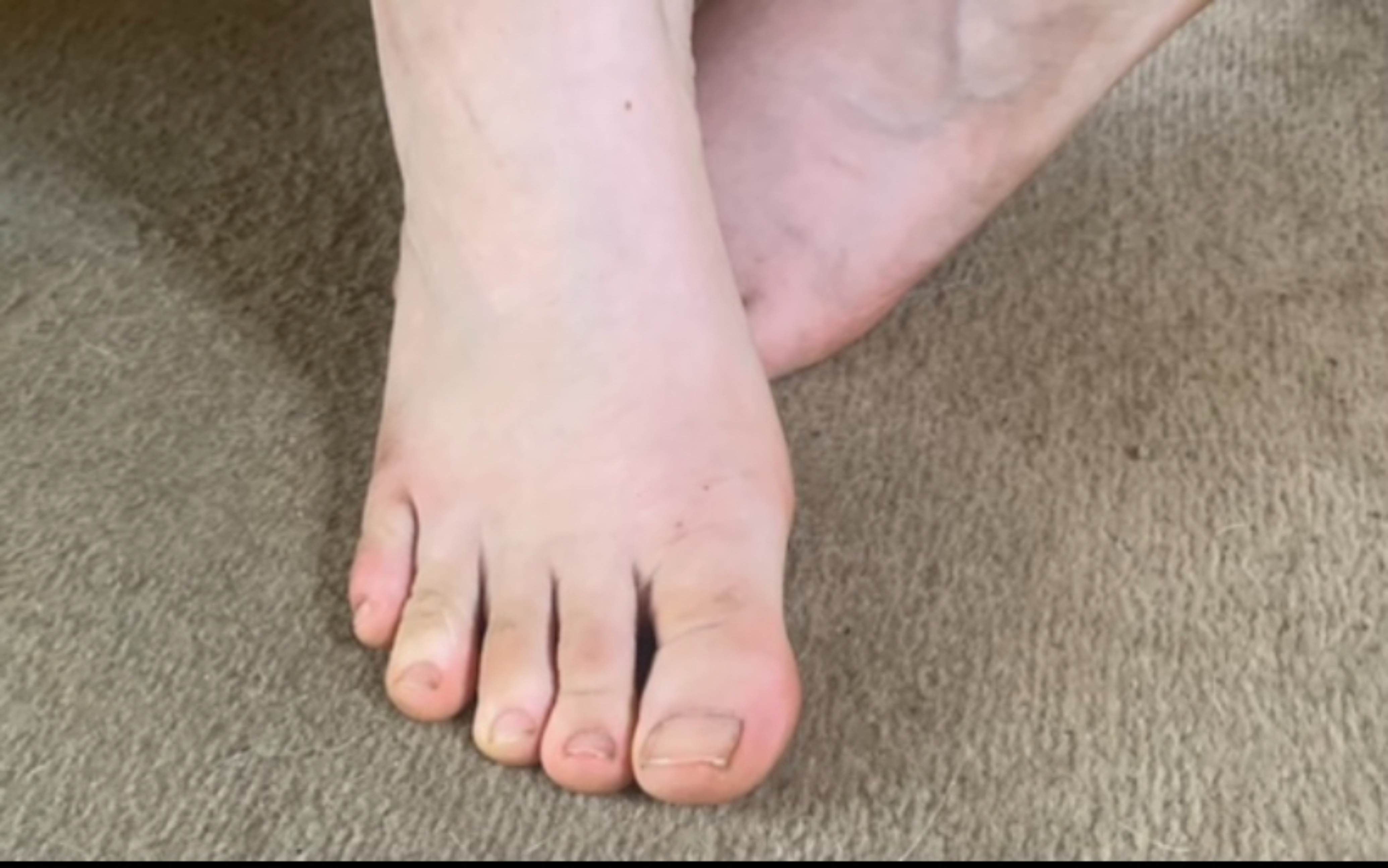 A woman’s feet from england OnlyFans header