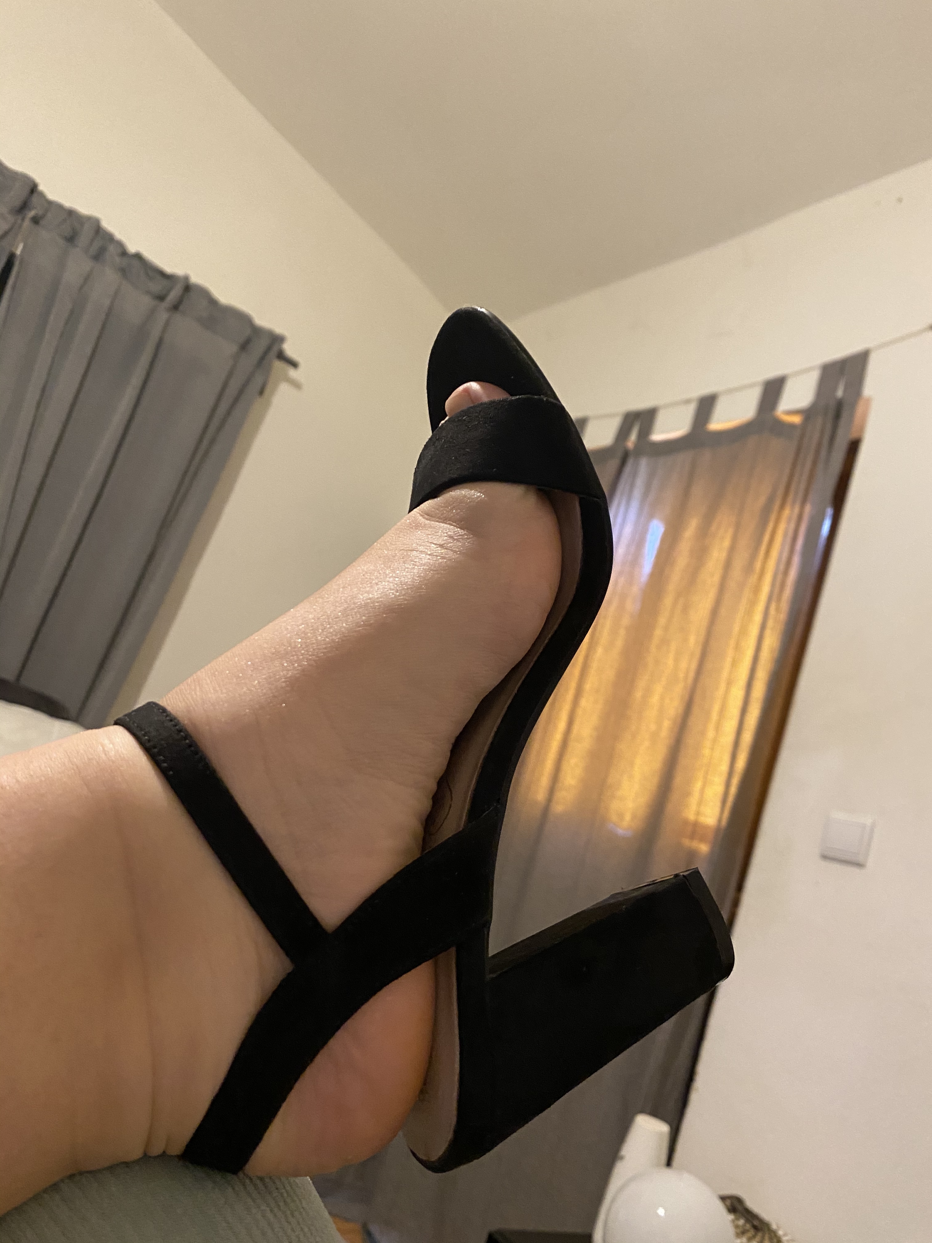 Little feet OnlyFans header