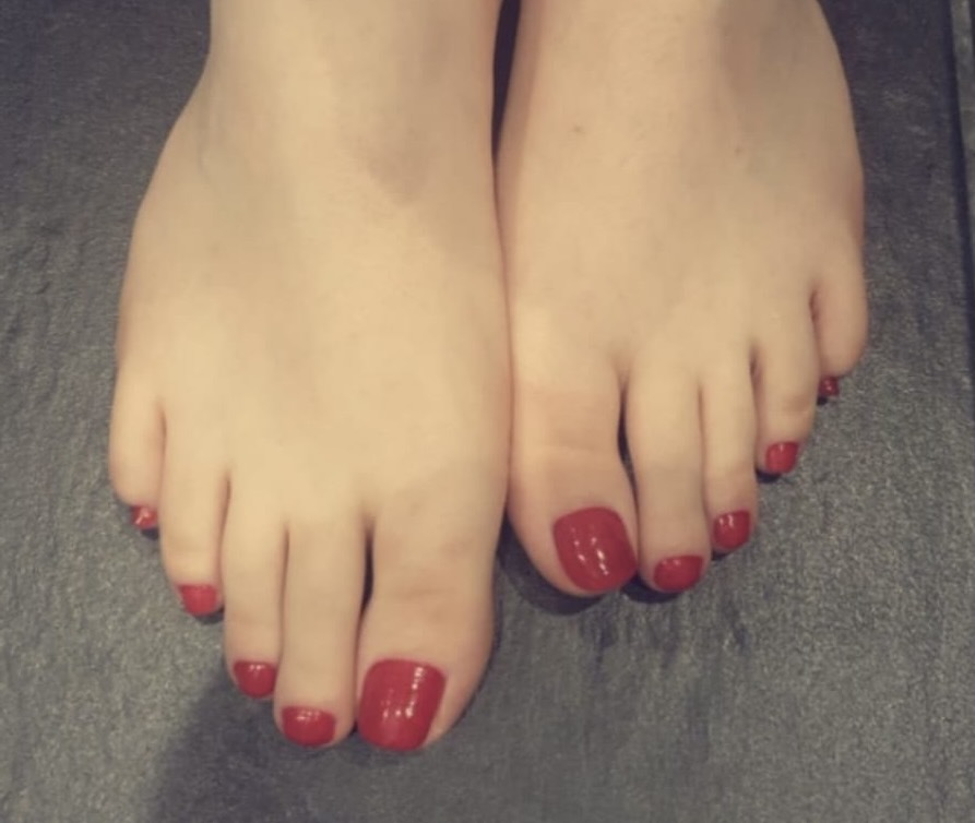 feetpicsbyrosiemae OnlyFans