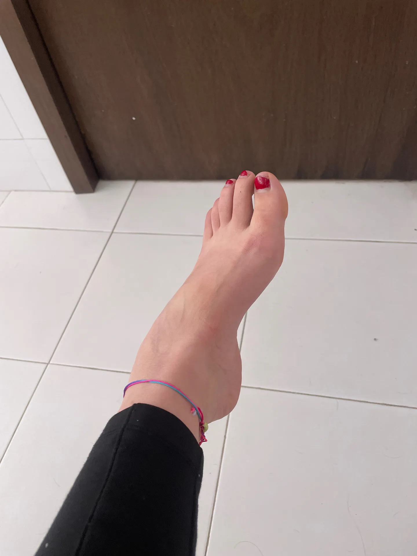 feet content