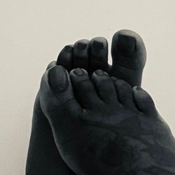 FeetQueenMoor OnlyFans