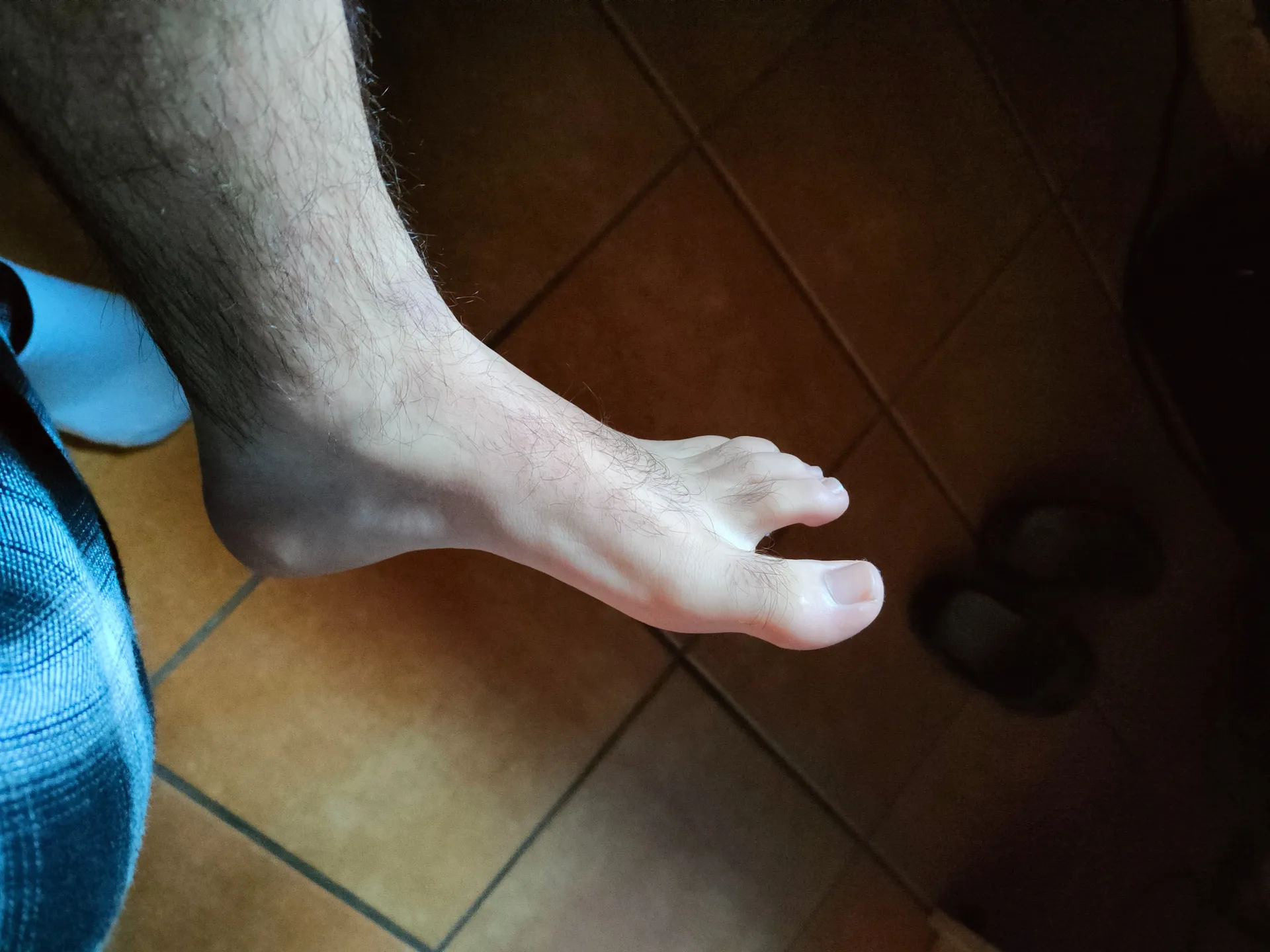 Feet_onio OnlyFans header