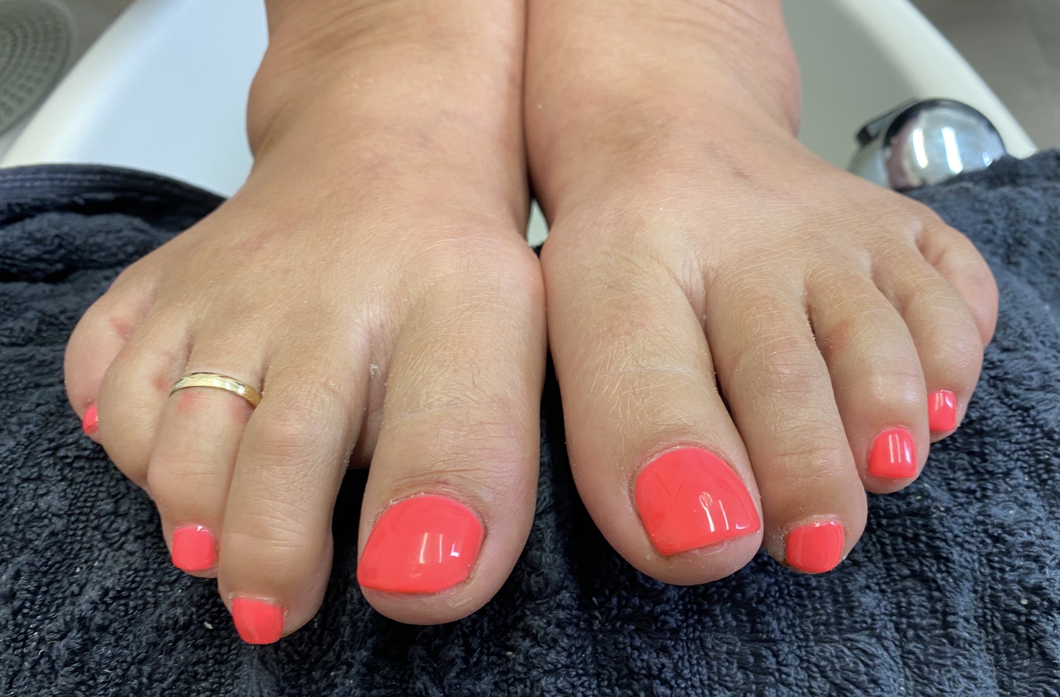 Feets4u OnlyFans header